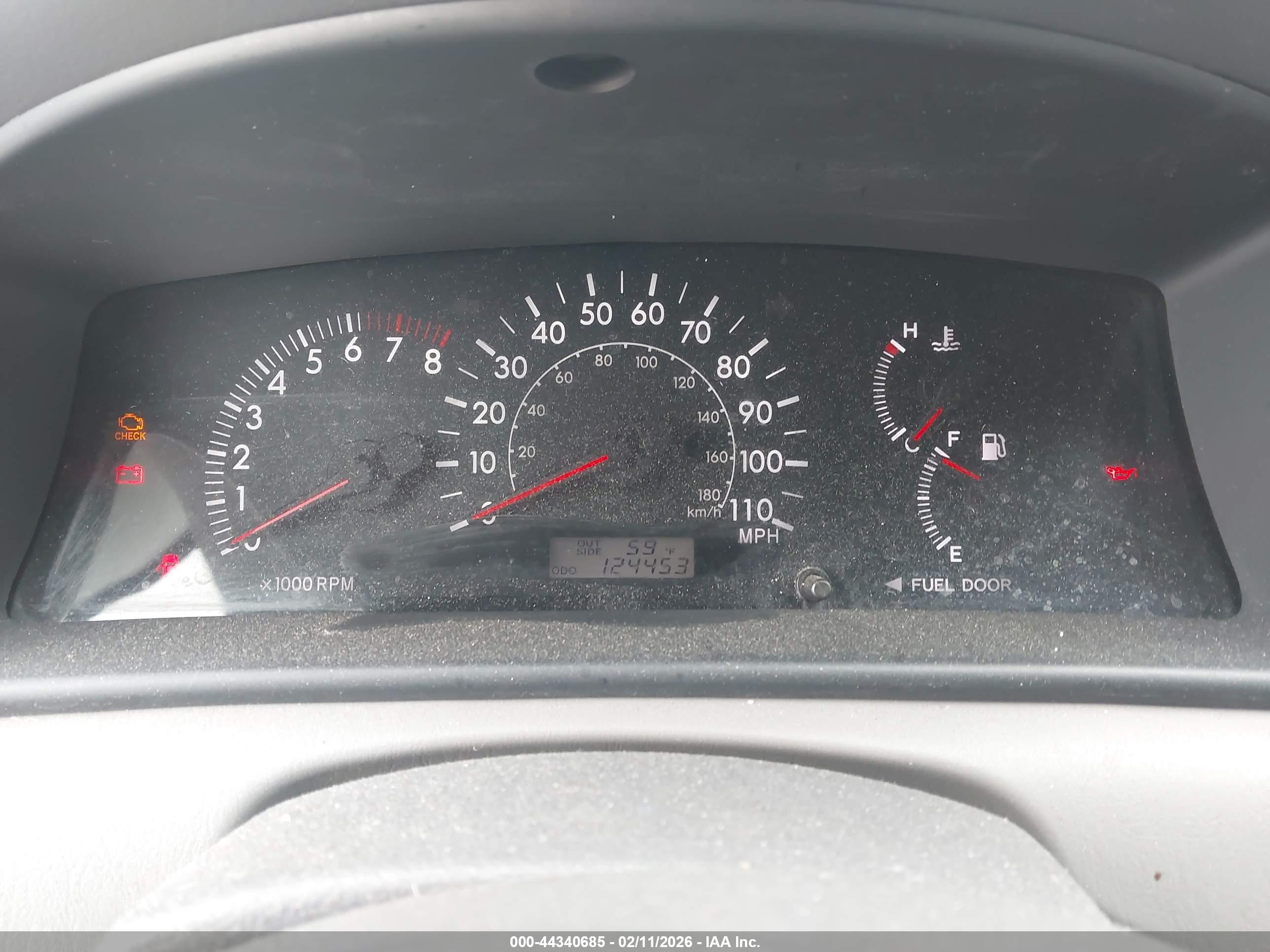 TOYOTA COROLLA image 7