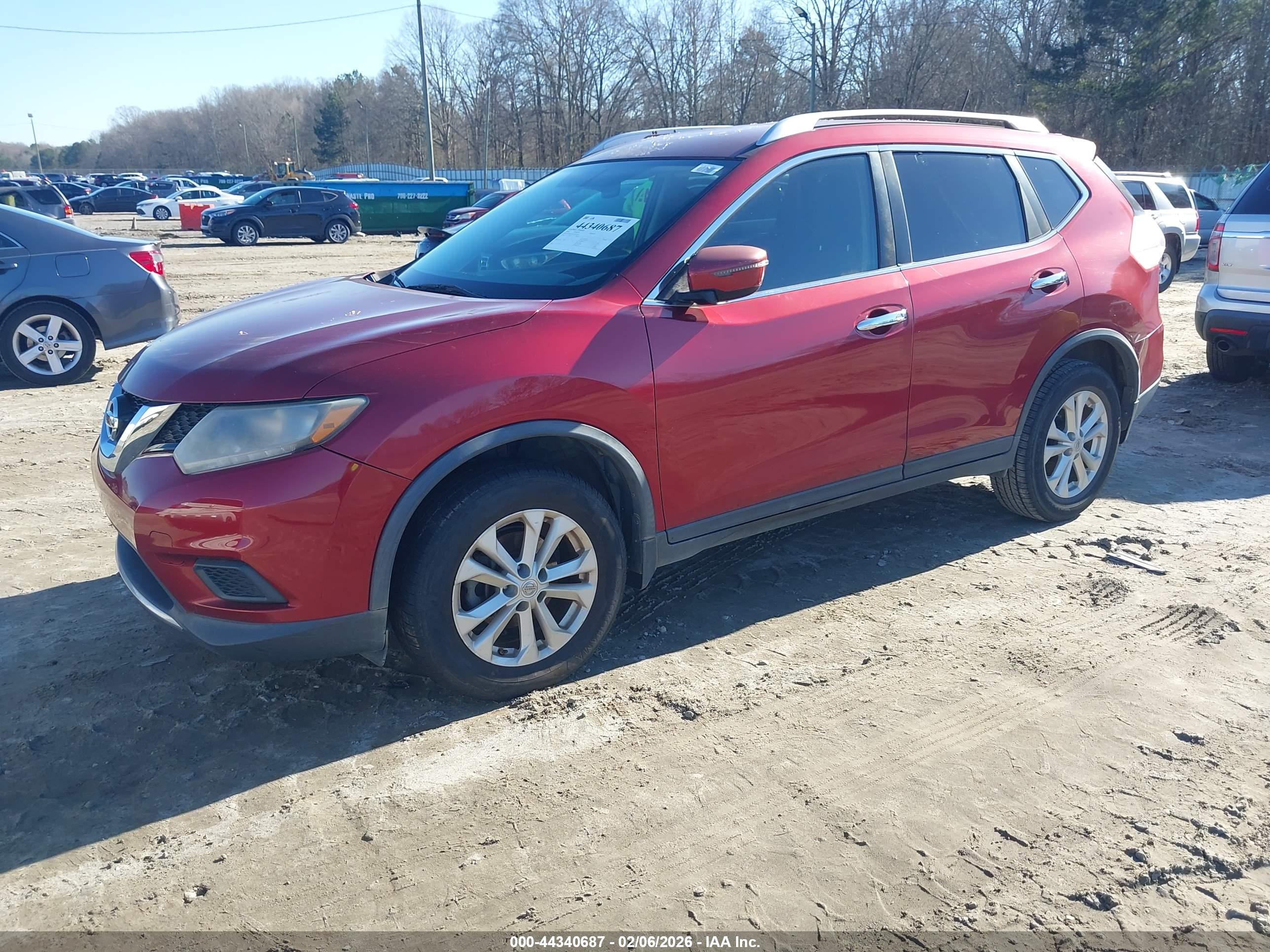 NISSAN ROGUE image 2