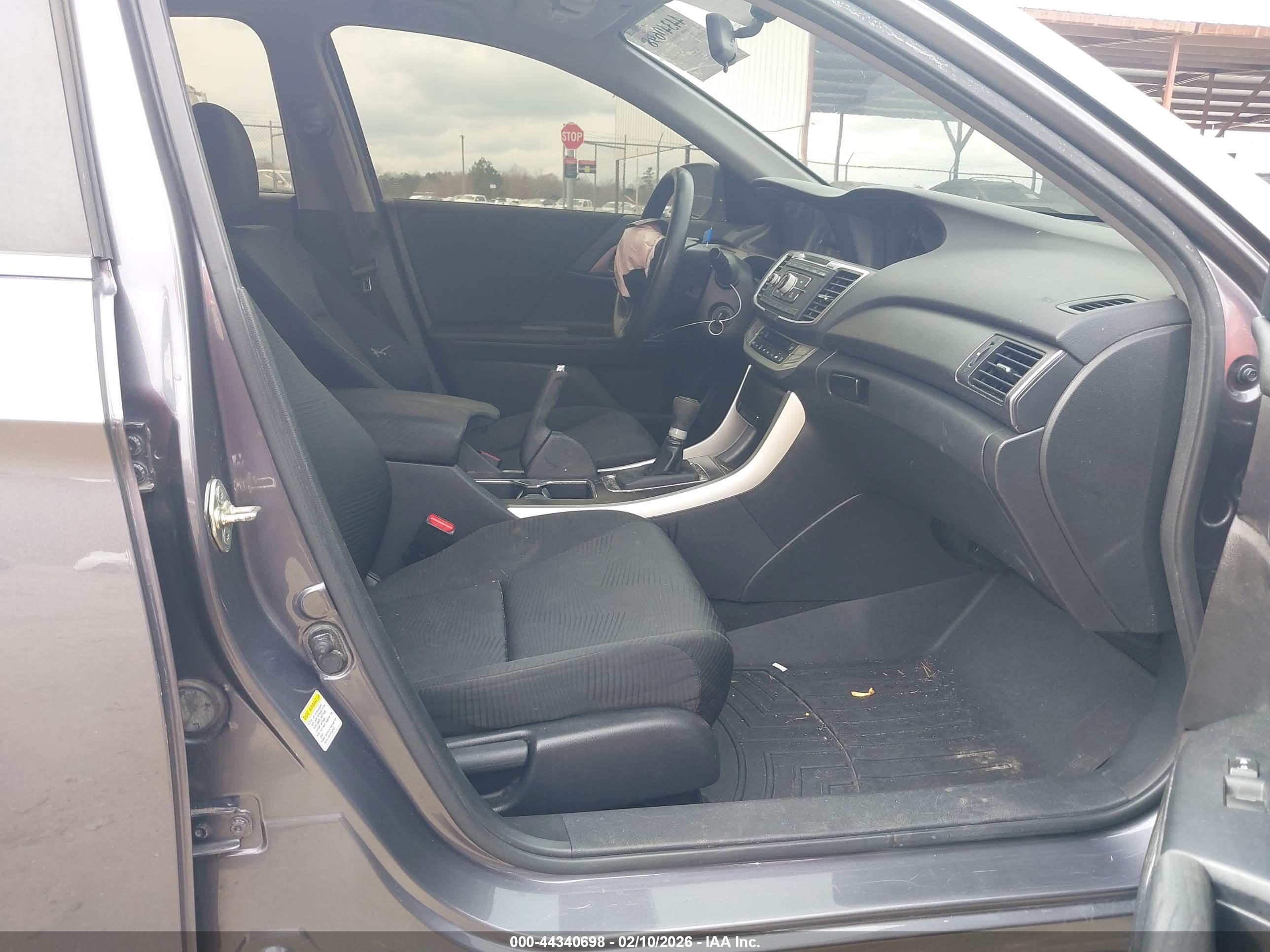 HONDA ACCORD image 5