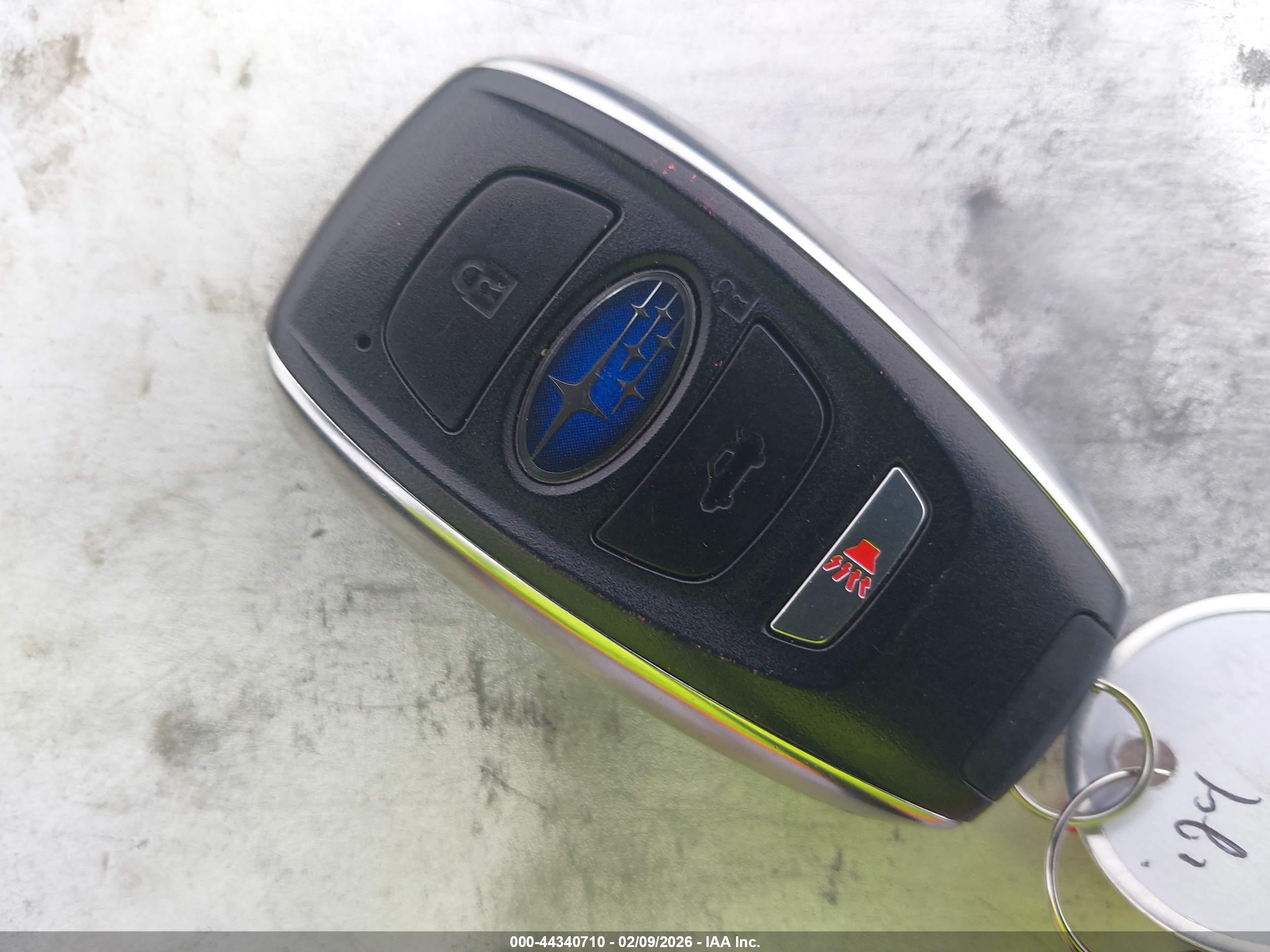 SUBARU CROSSTREK image 11