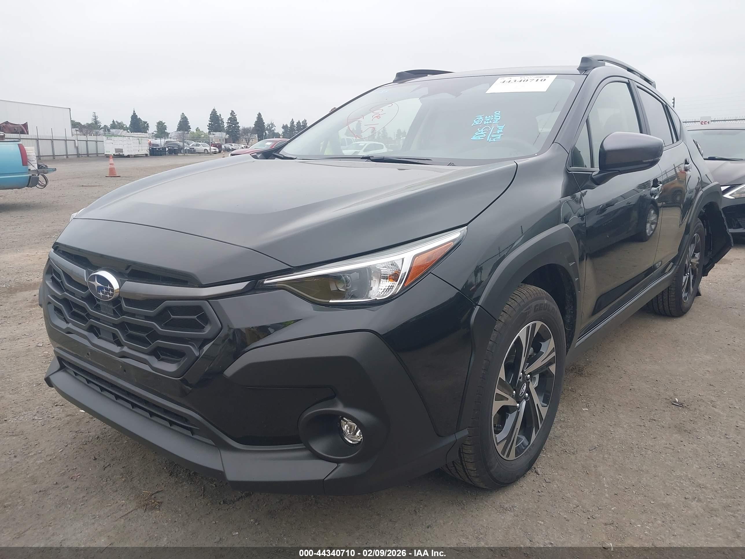 SUBARU CROSSTREK image 2