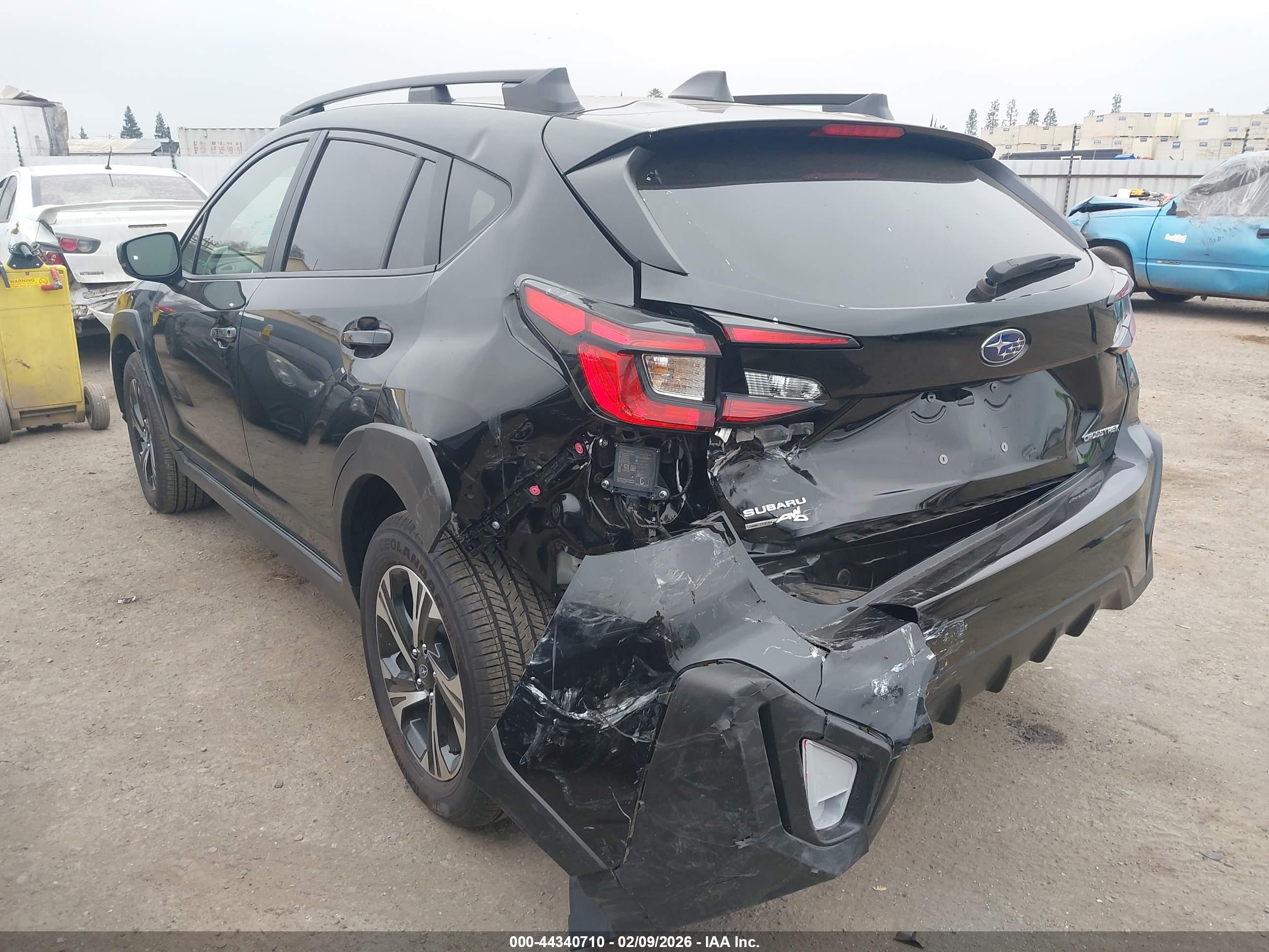 SUBARU CROSSTREK image 3
