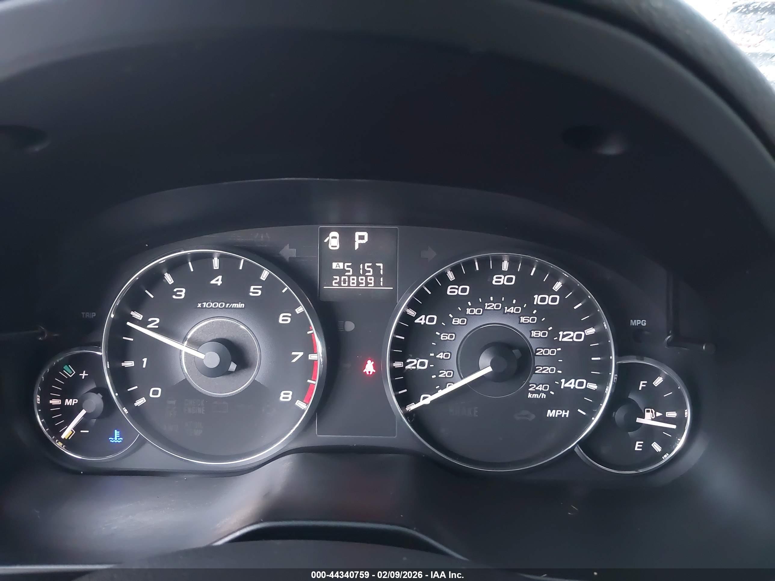 SUBARU OUTBACK image 7
