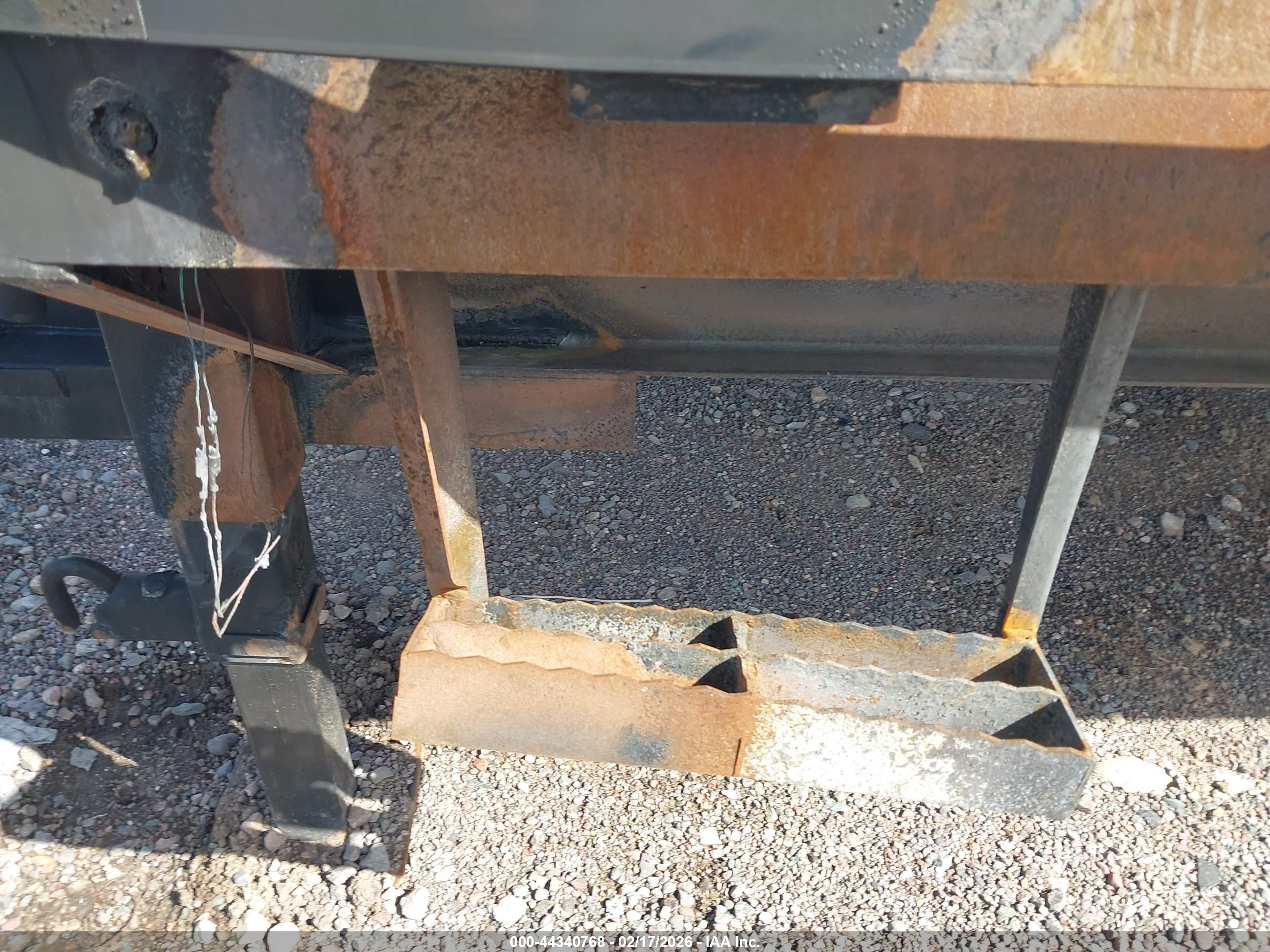 DELCO FLATBED image 6