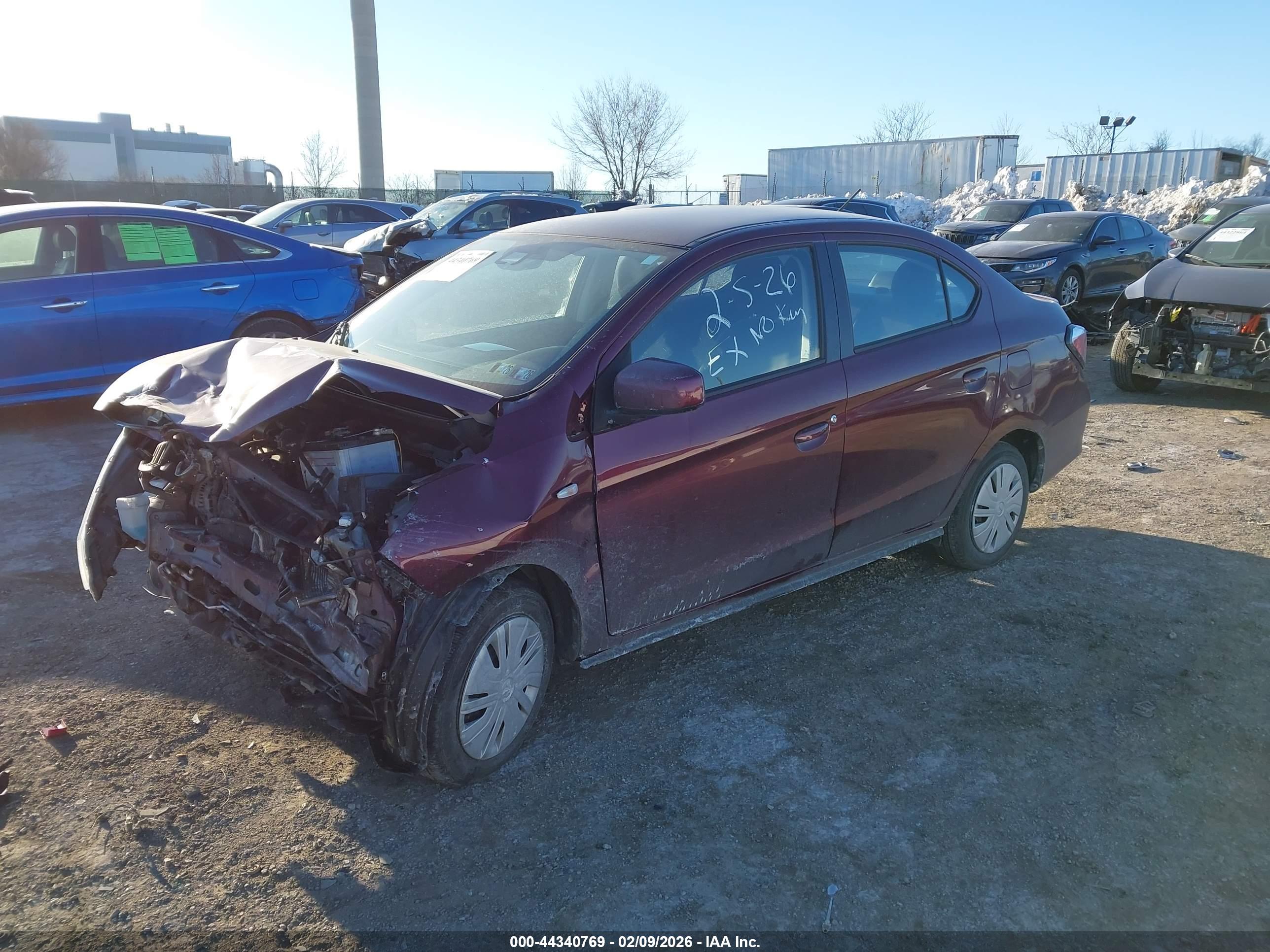MITSUBISHI MIRAGE image 2