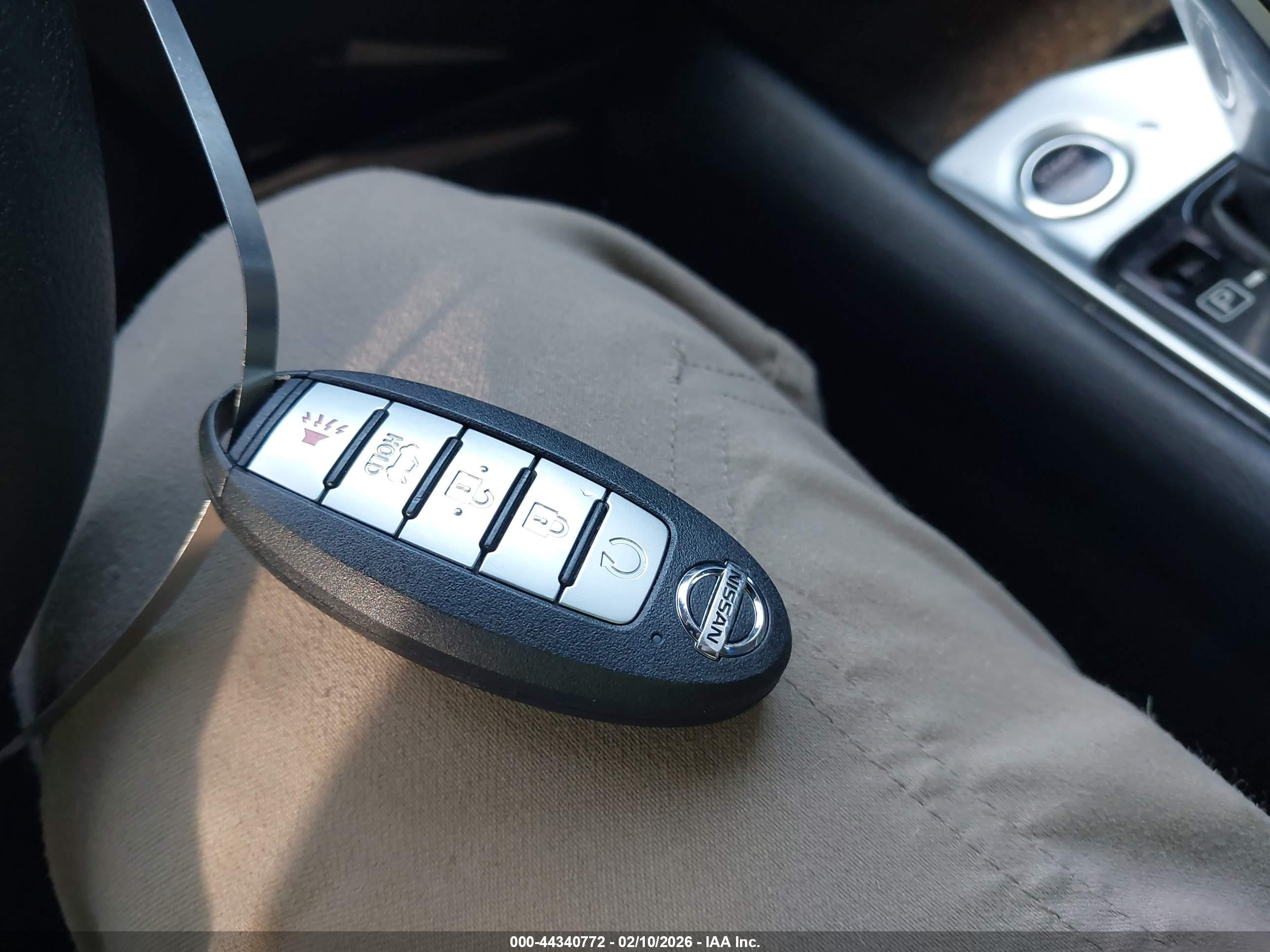 NISSAN ALTIMA image 11