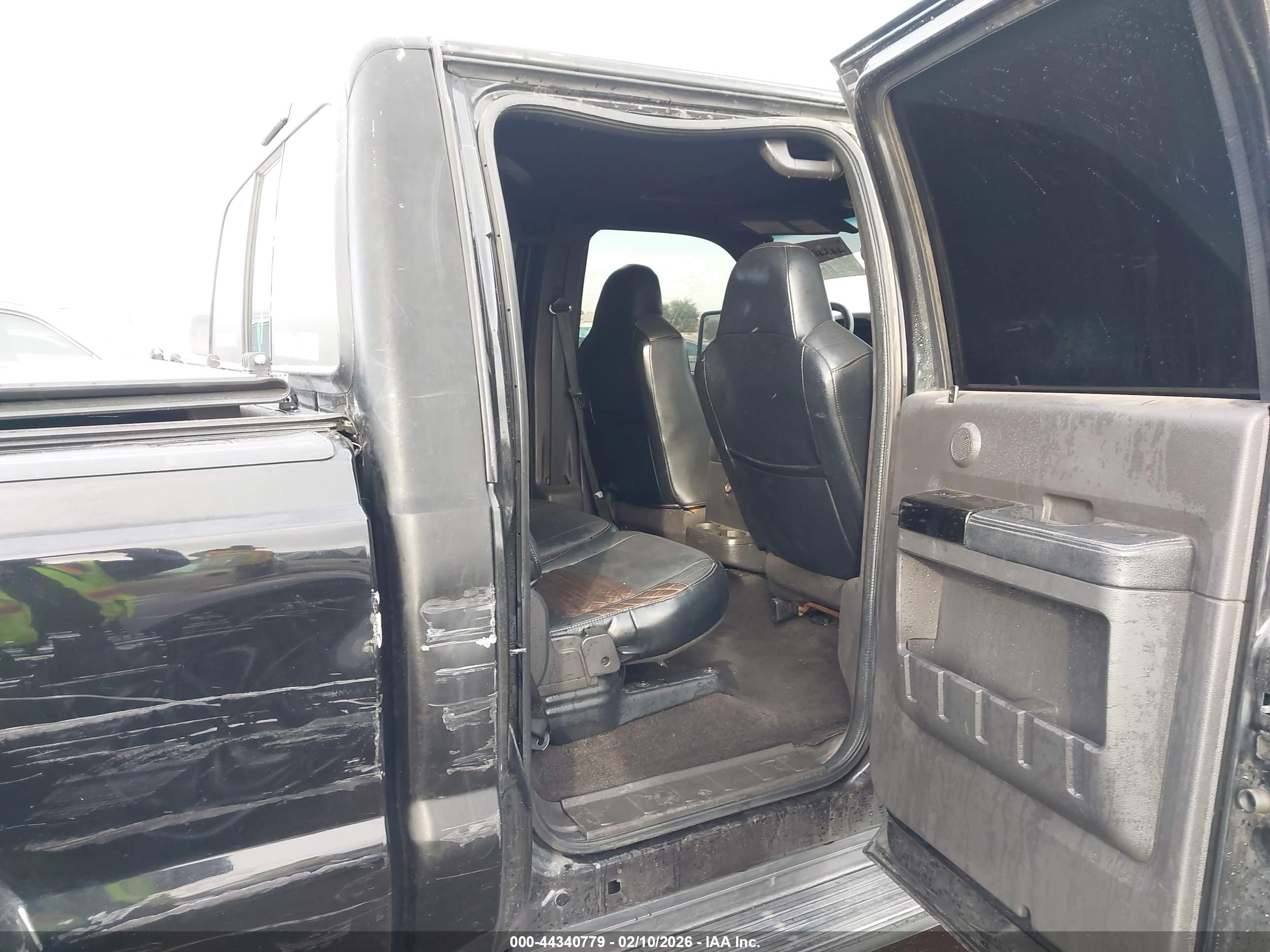 FORD F-250 image 8