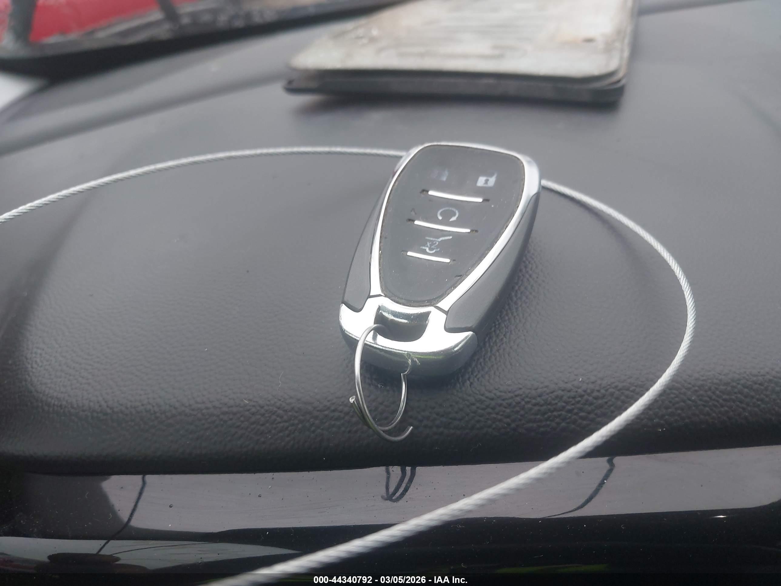 CHEVROLET TRAVERSE image 11