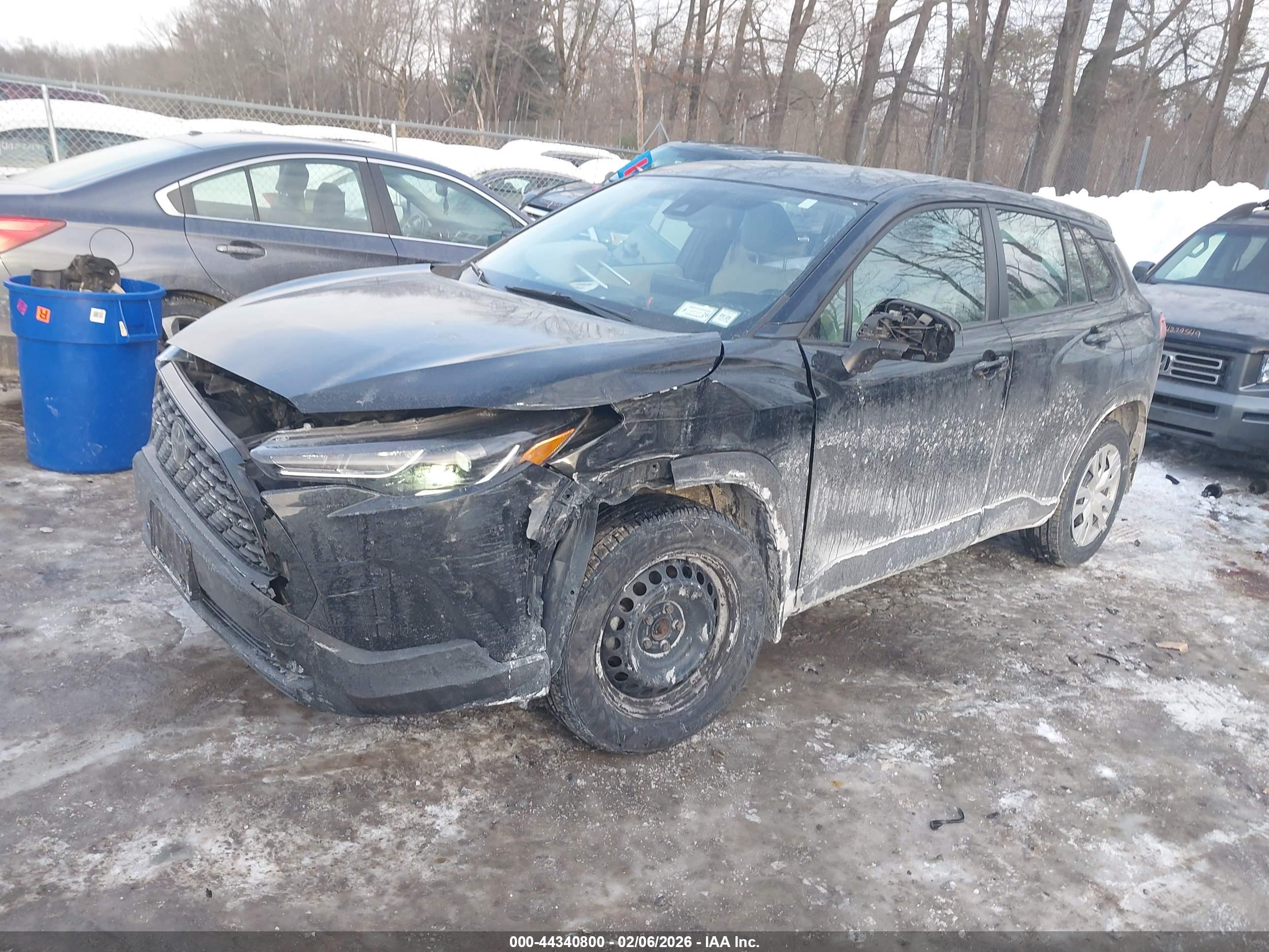 TOYOTA COROLLA image 2
