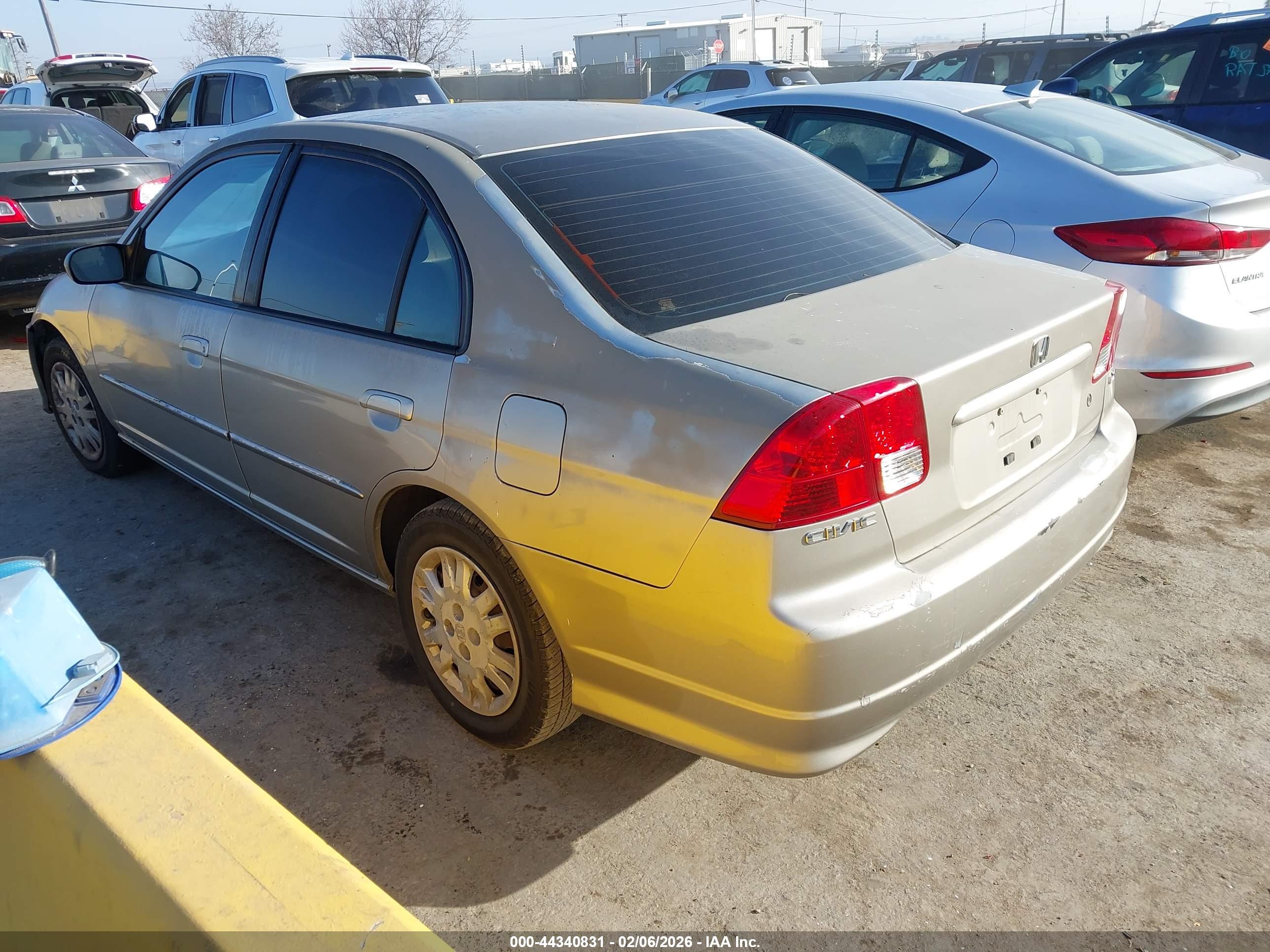 HONDA CIVIC image 3