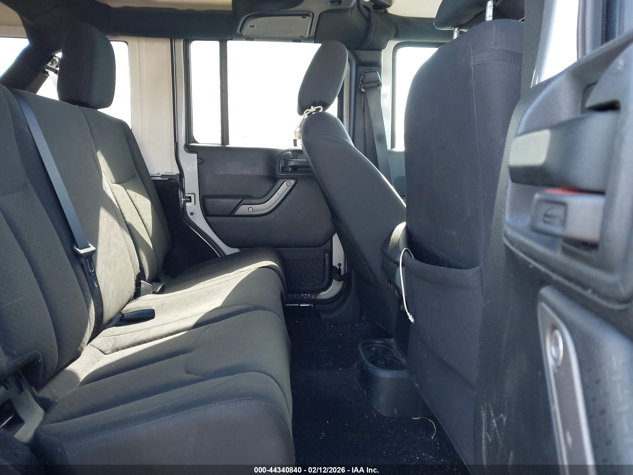 JEEP WRANGLER image 8