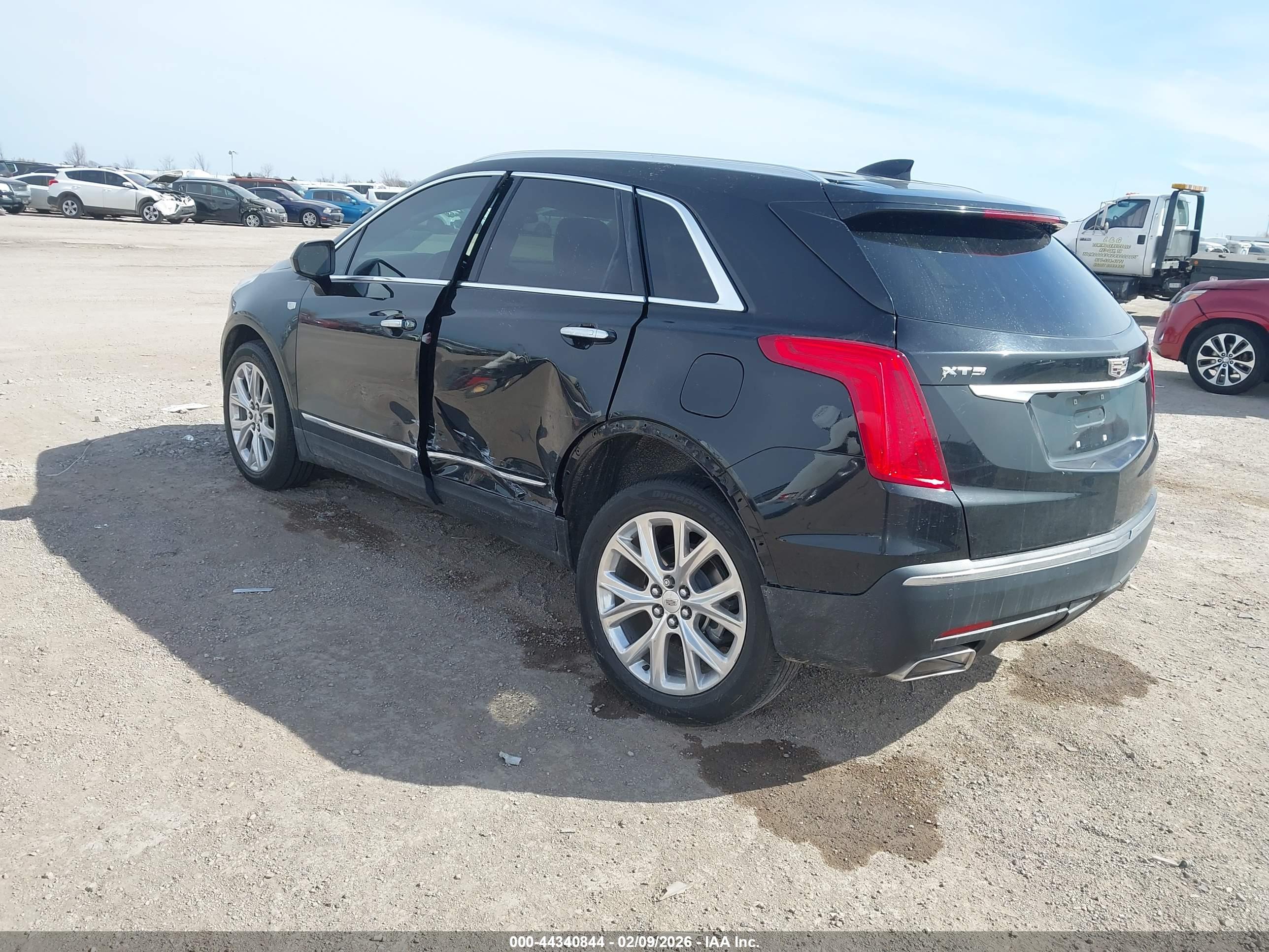 CADILLAC XT5 image 3