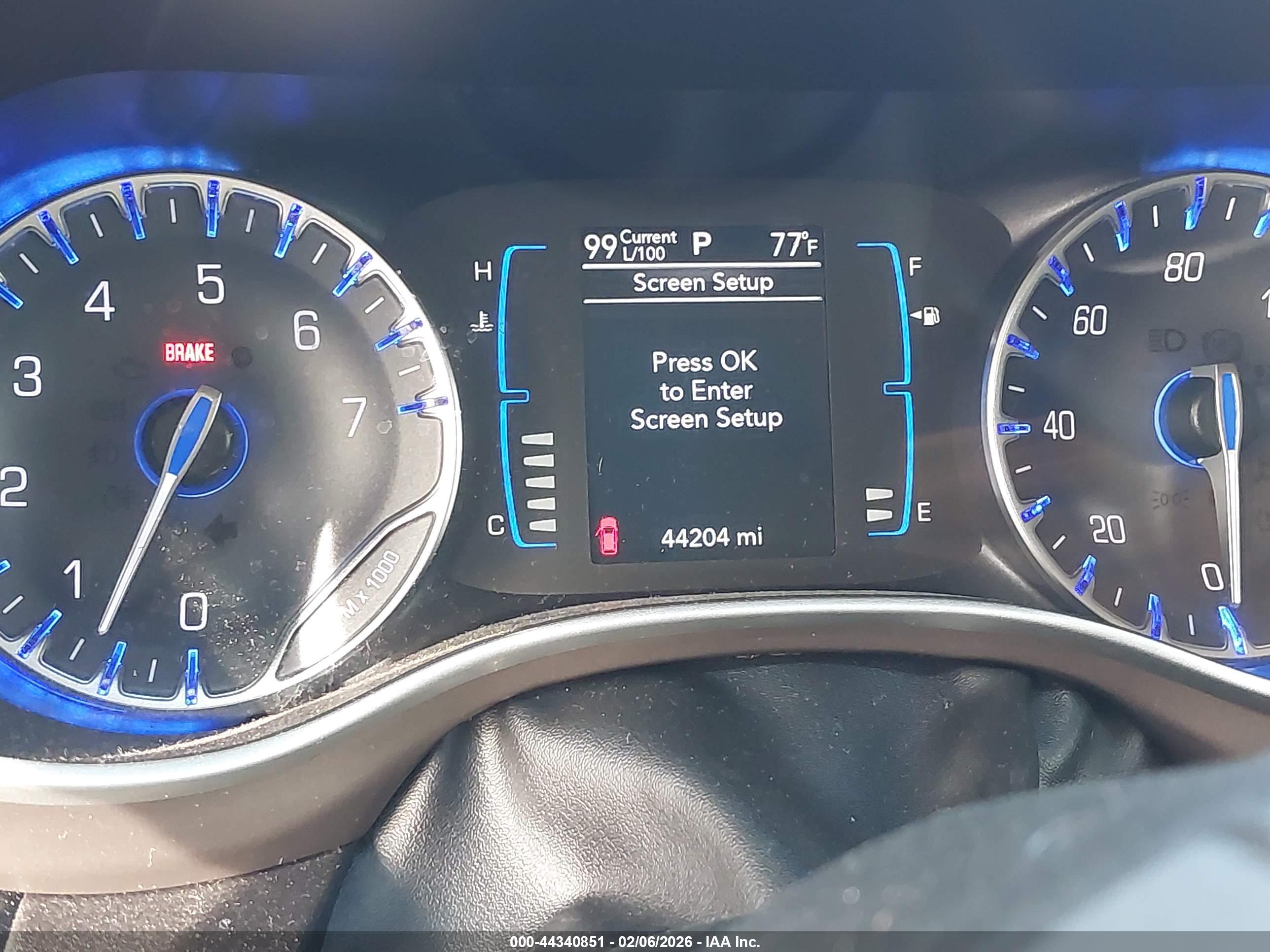 CHRYSLER PACIFICA image 7