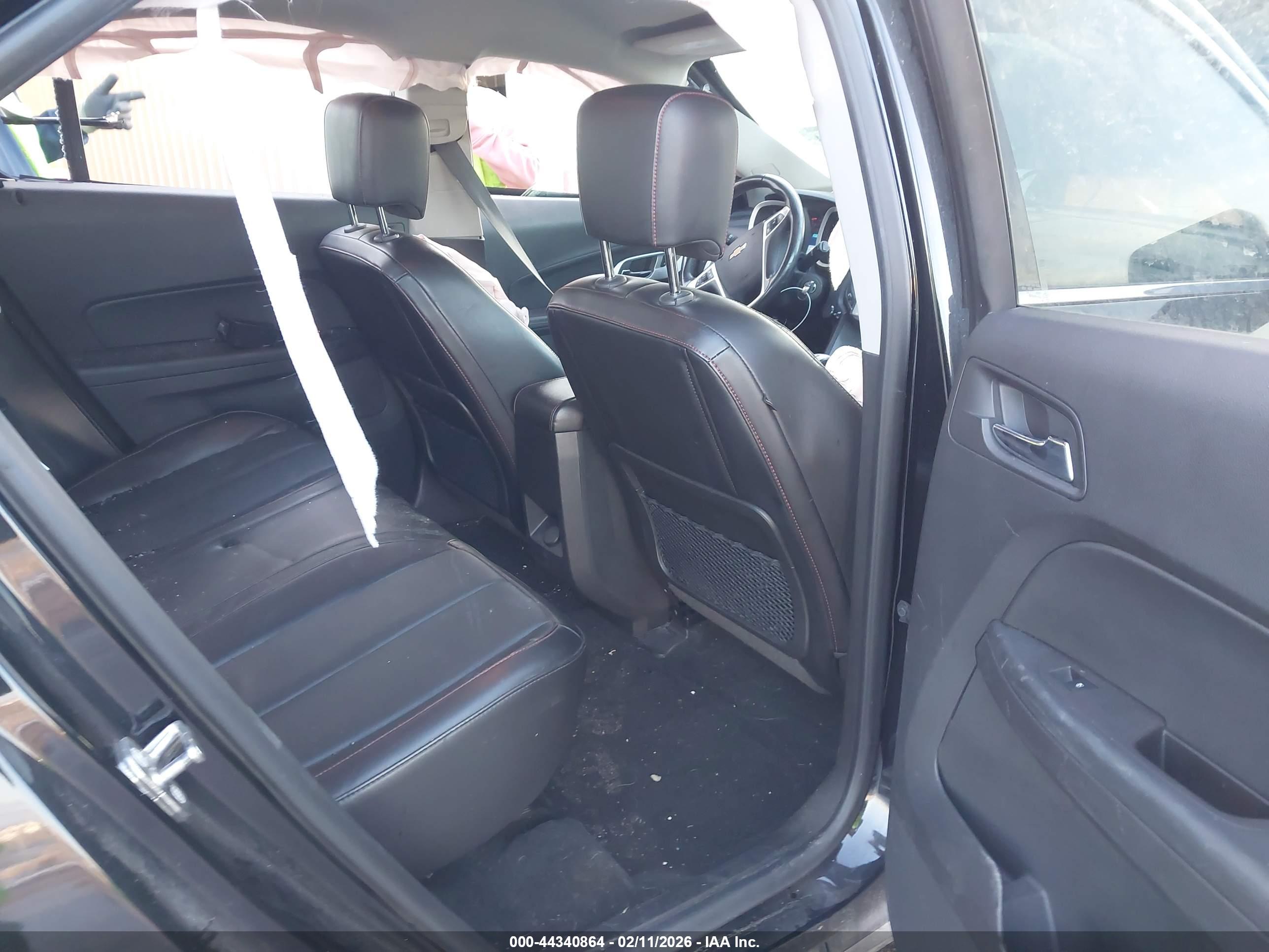 CHEVROLET EQUINOX image 8