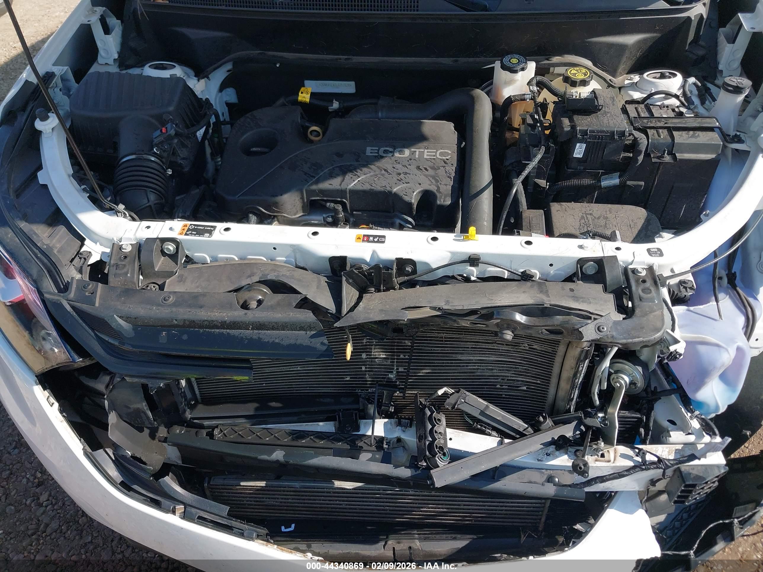 CHEVROLET EQUINOX image 10