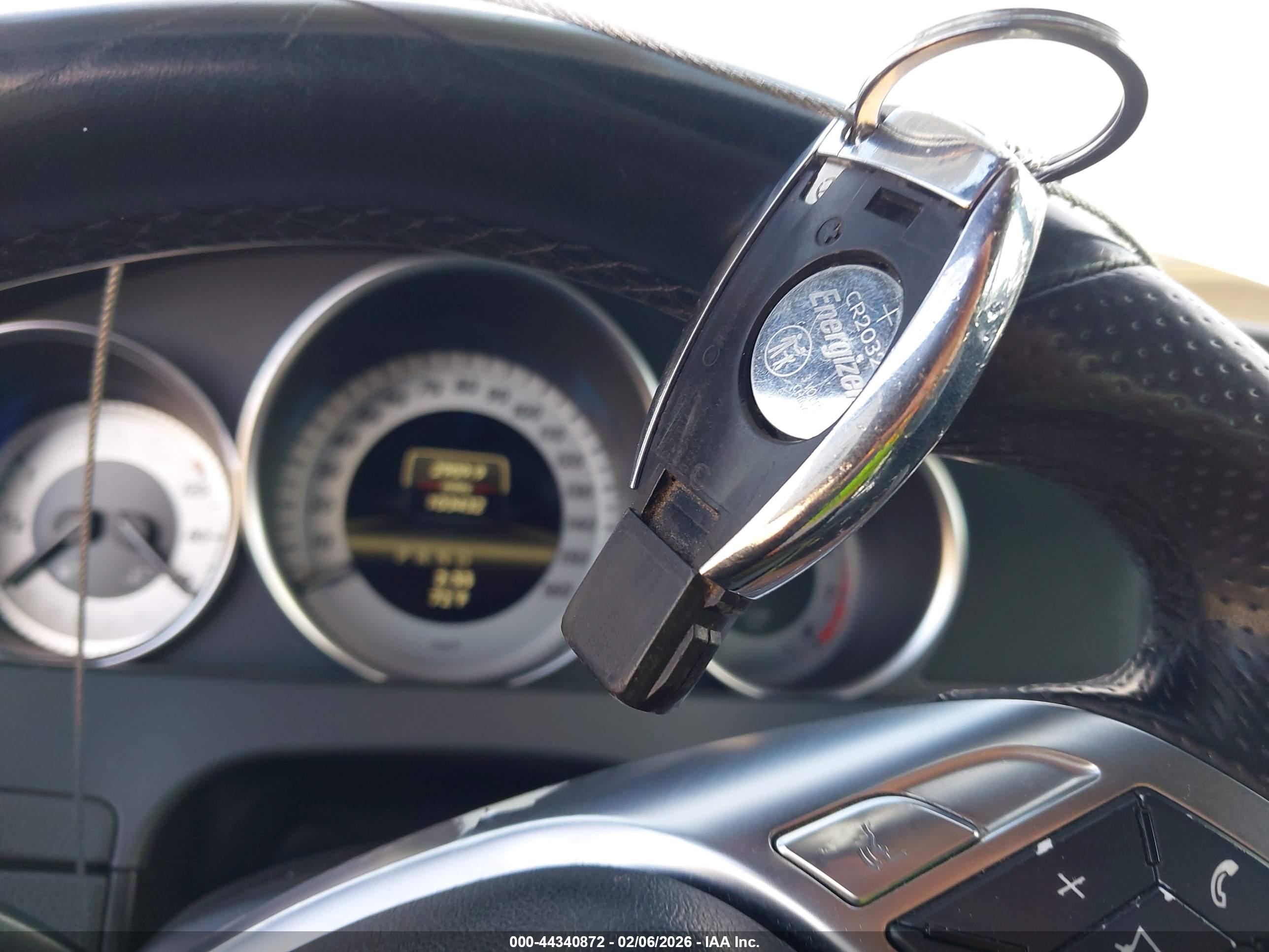 MERCEDES-BENZ C image 11