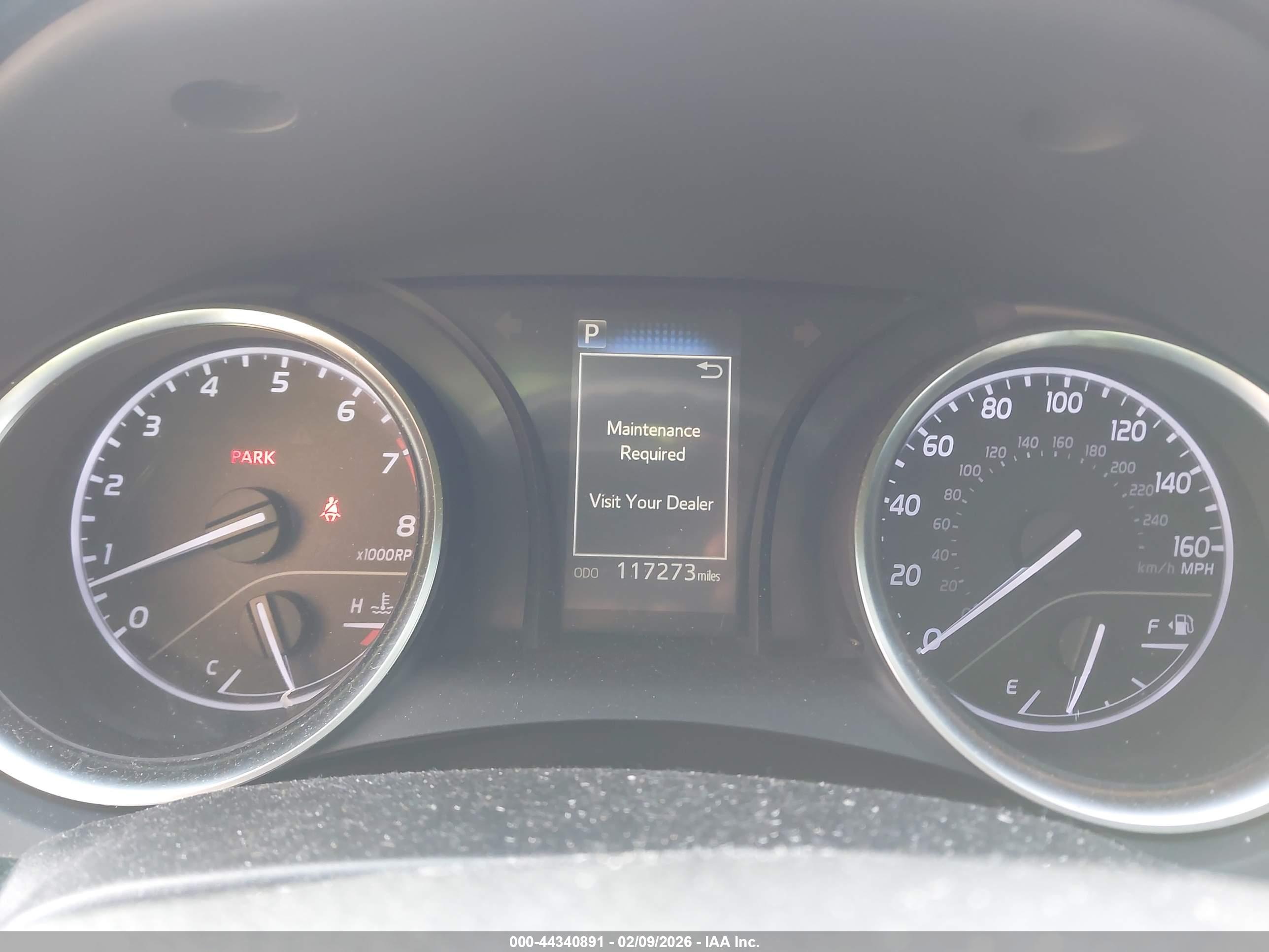 TOYOTA CAMRY image 7
