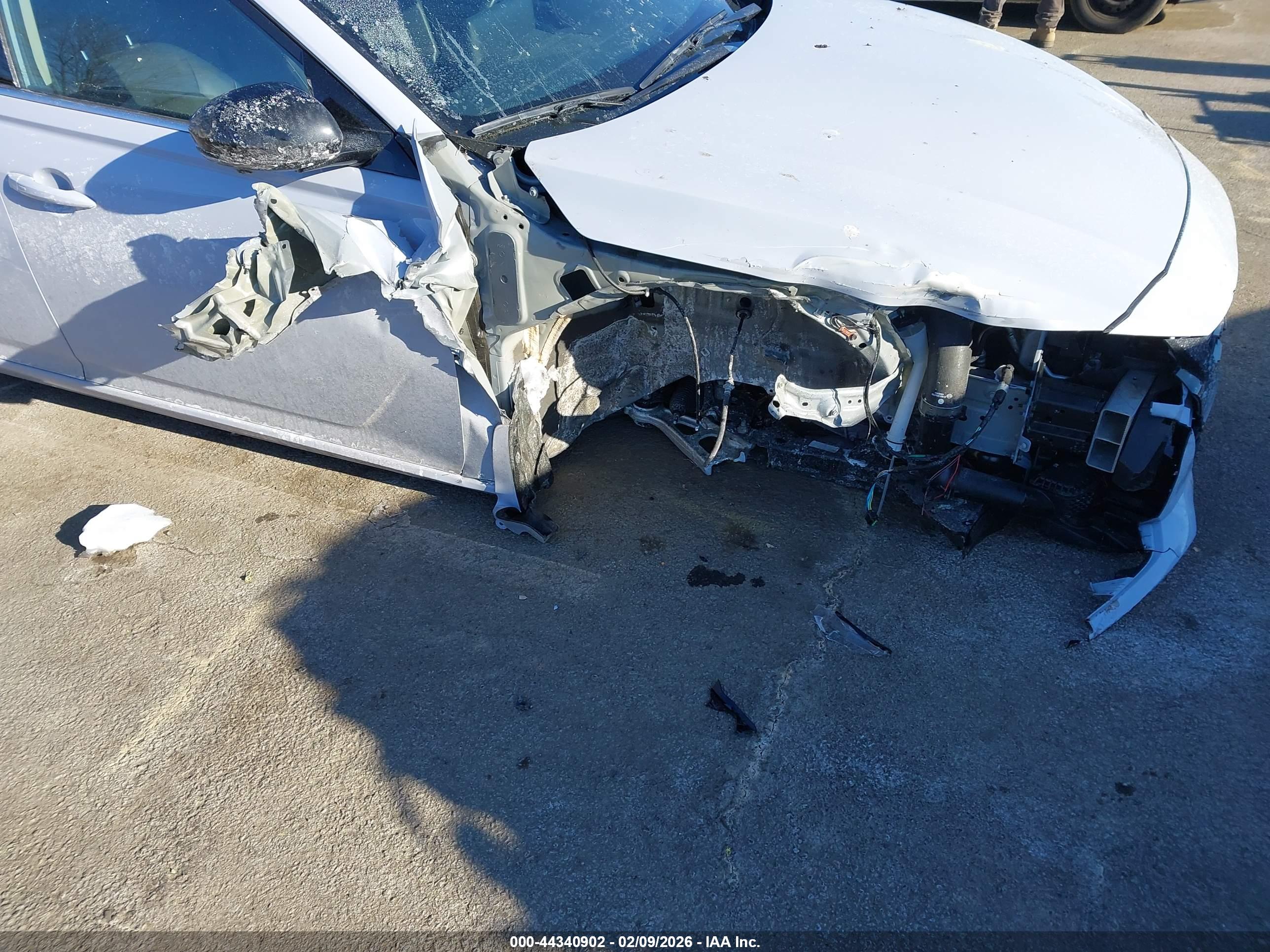 NISSAN ALTIMA image 6