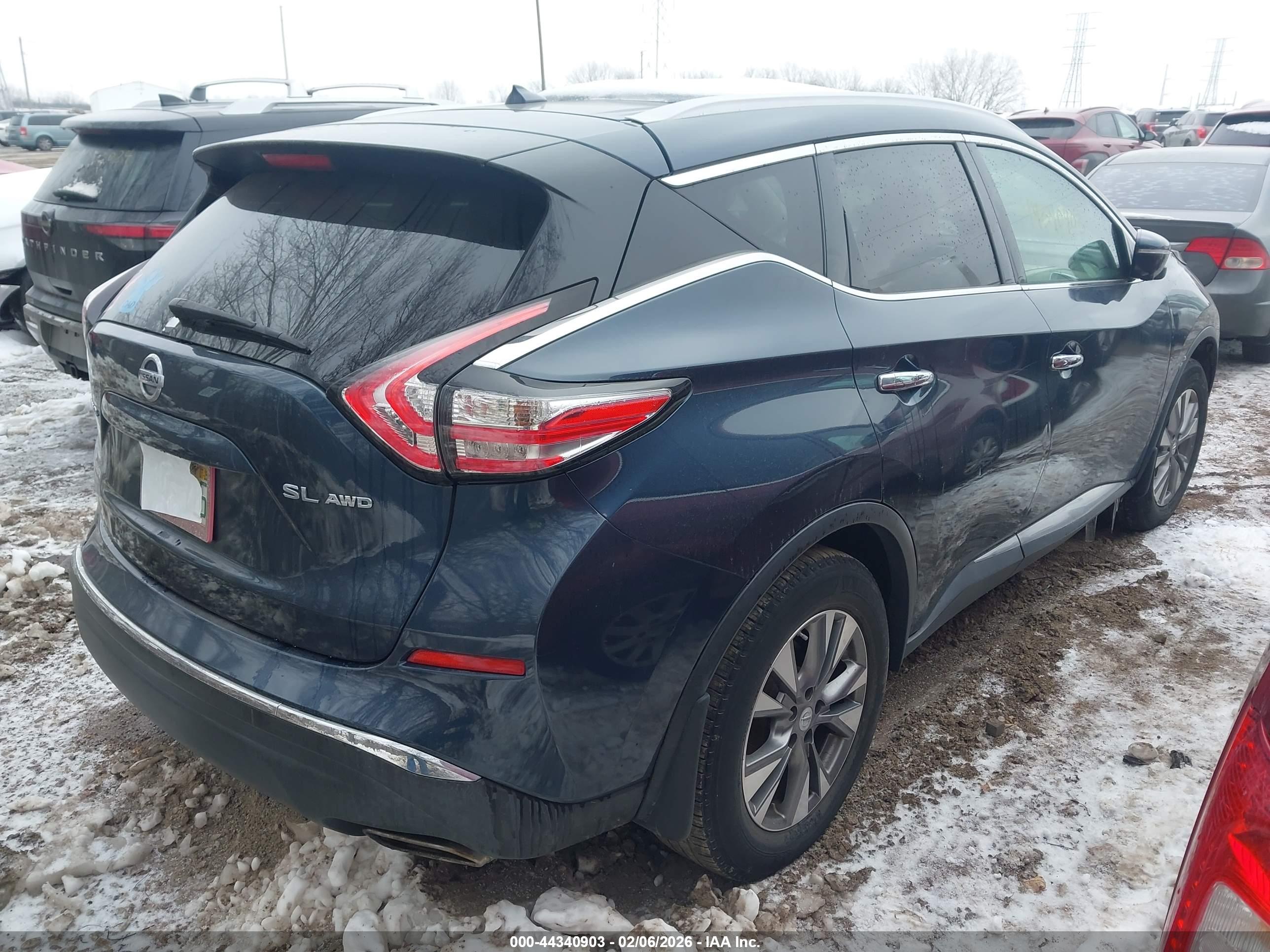 NISSAN MURANO image 4