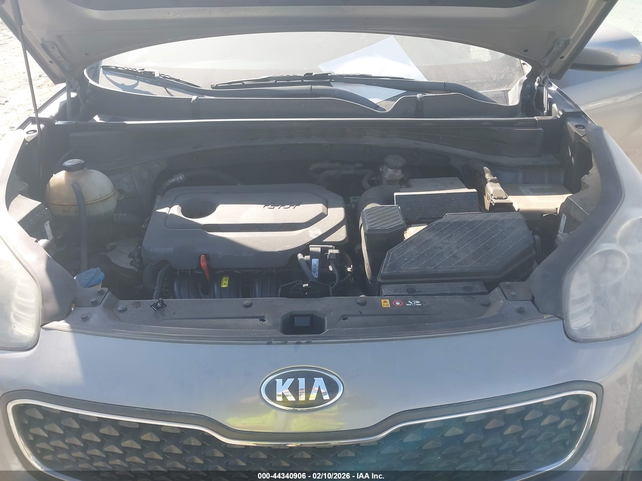 KIA SPORTAGE image 10