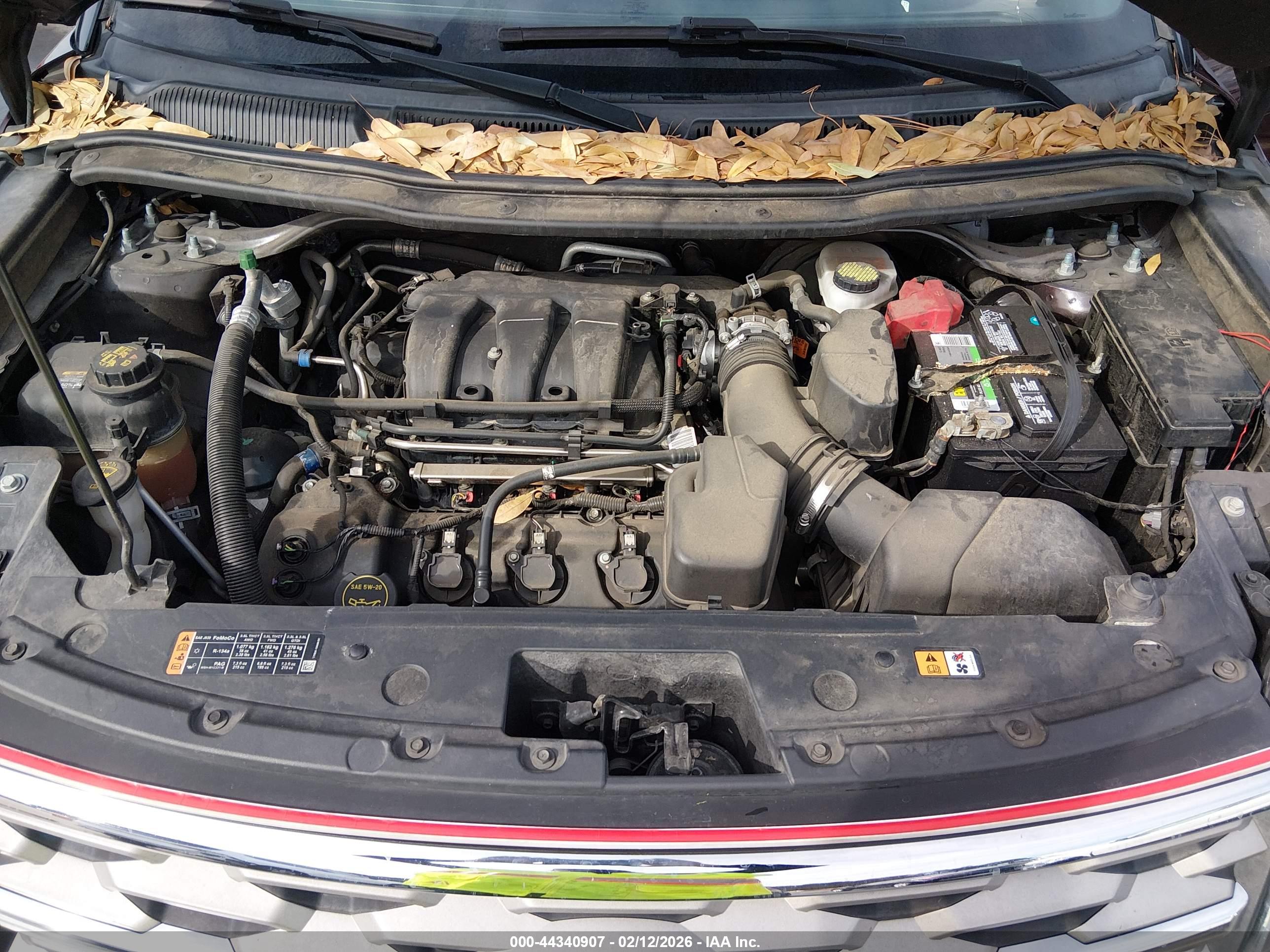 FORD EXPLORER image 10
