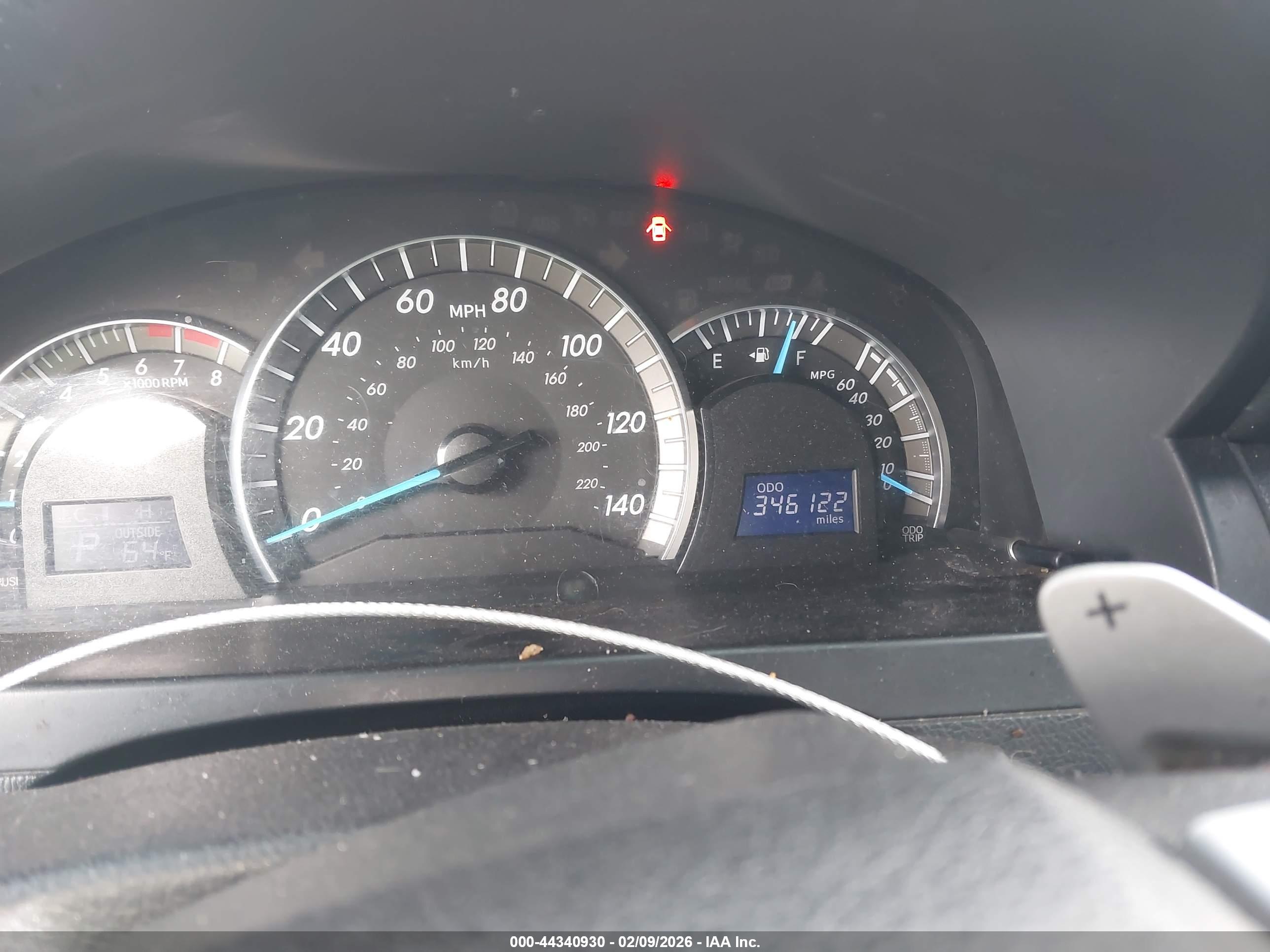 TOYOTA CAMRY image 7
