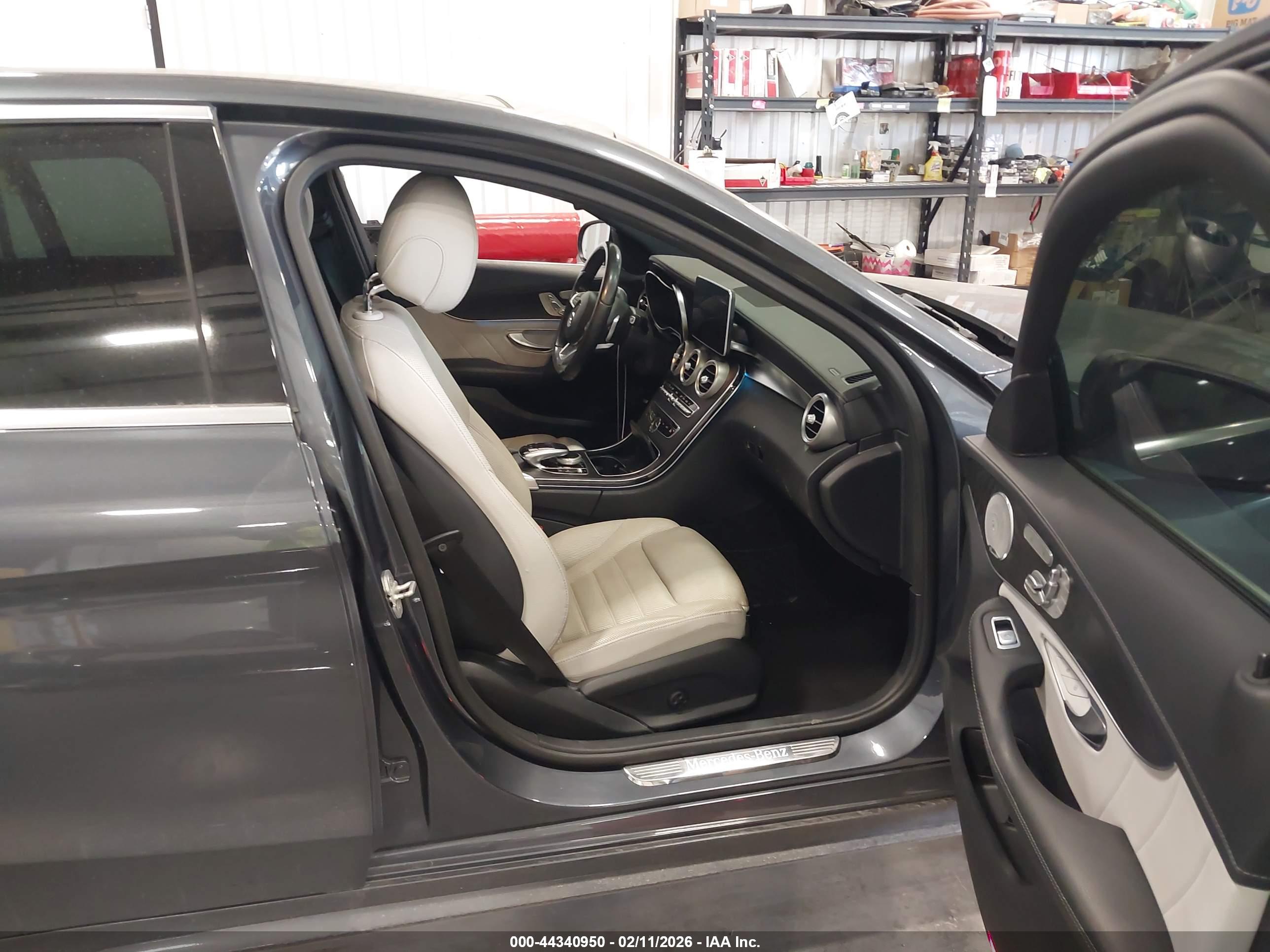 MERCEDES-BENZ C image 5
