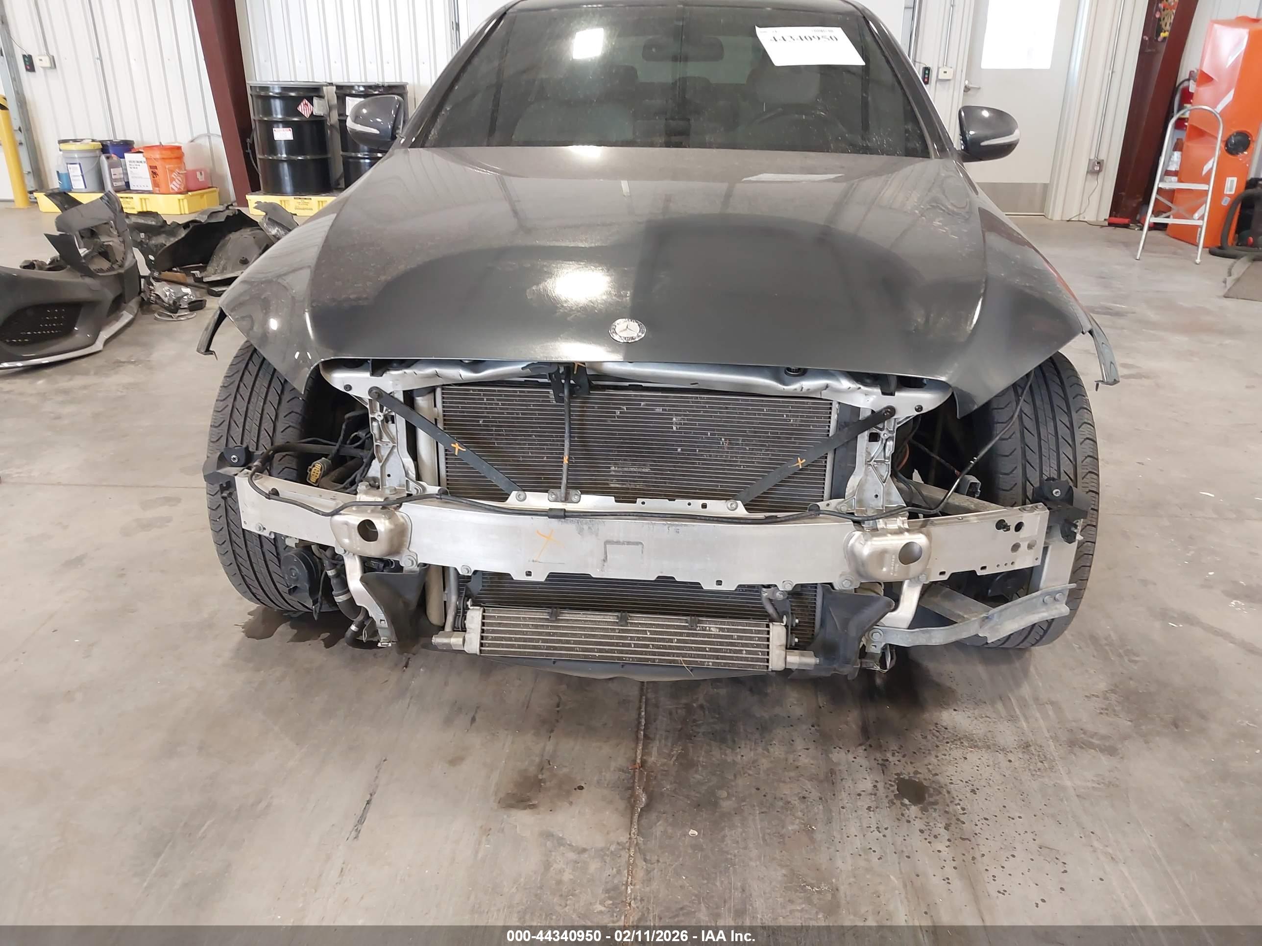 MERCEDES-BENZ C image 6