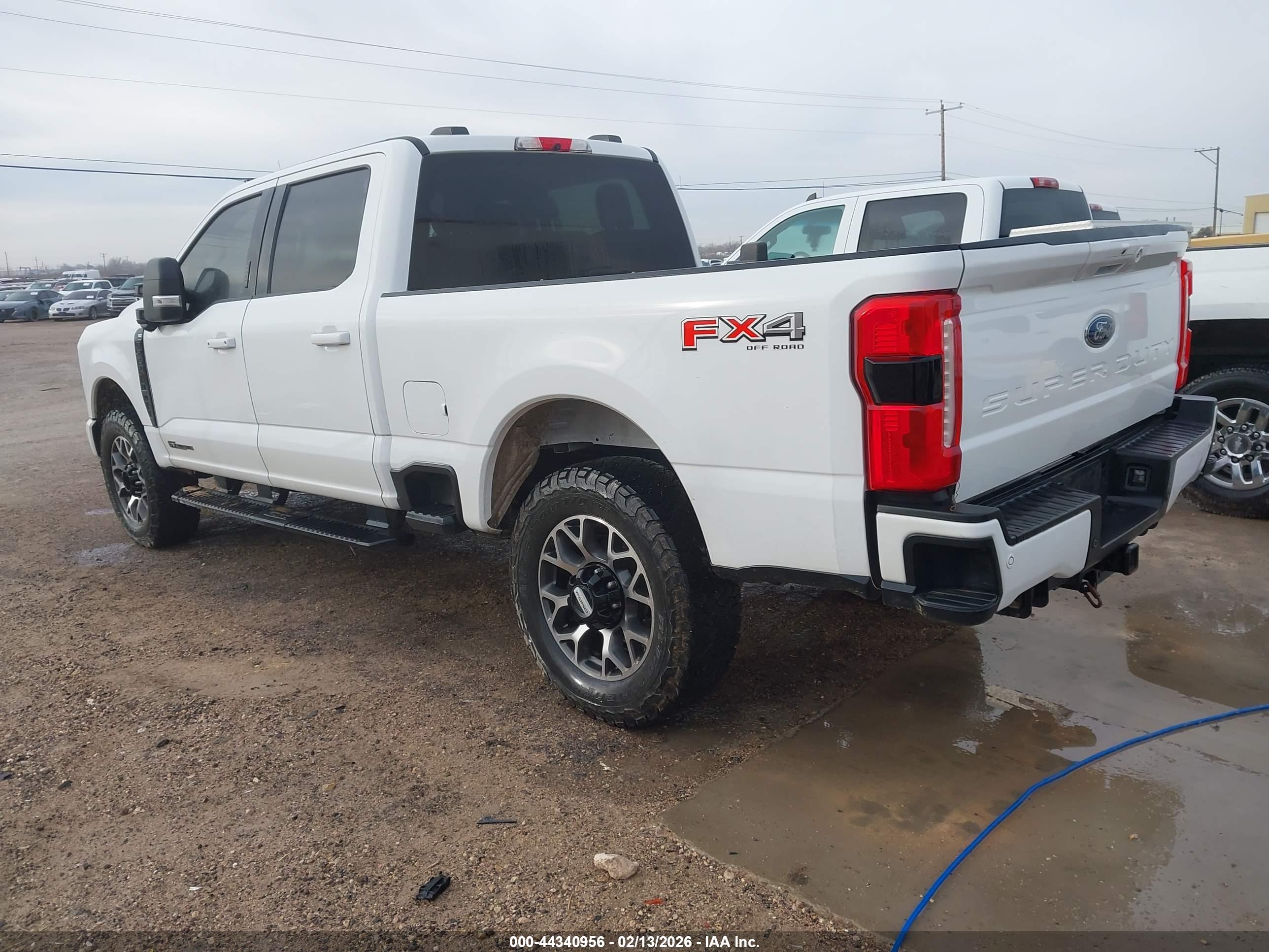 FORD F-250 image 3