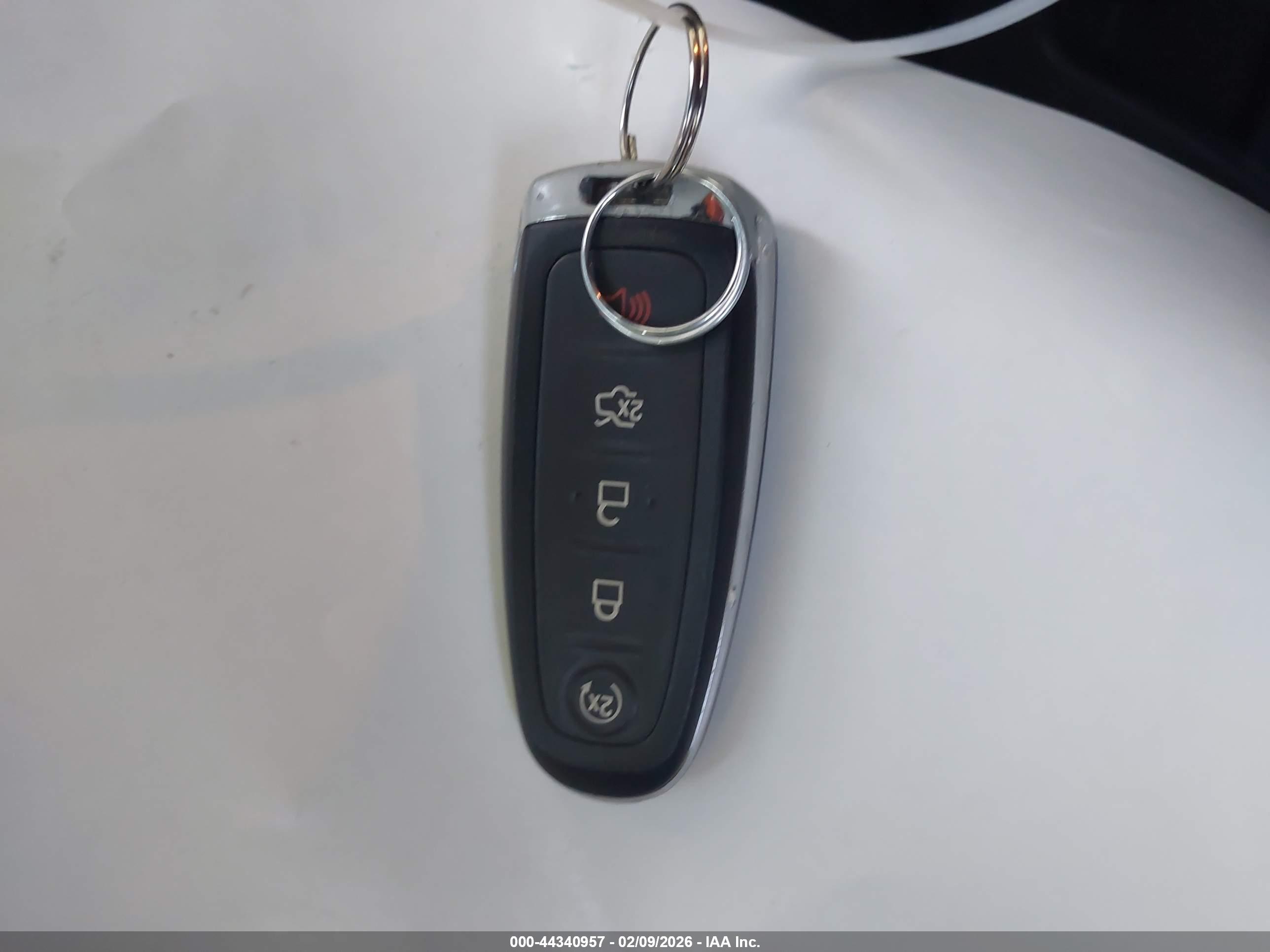 FORD FLEX image 11