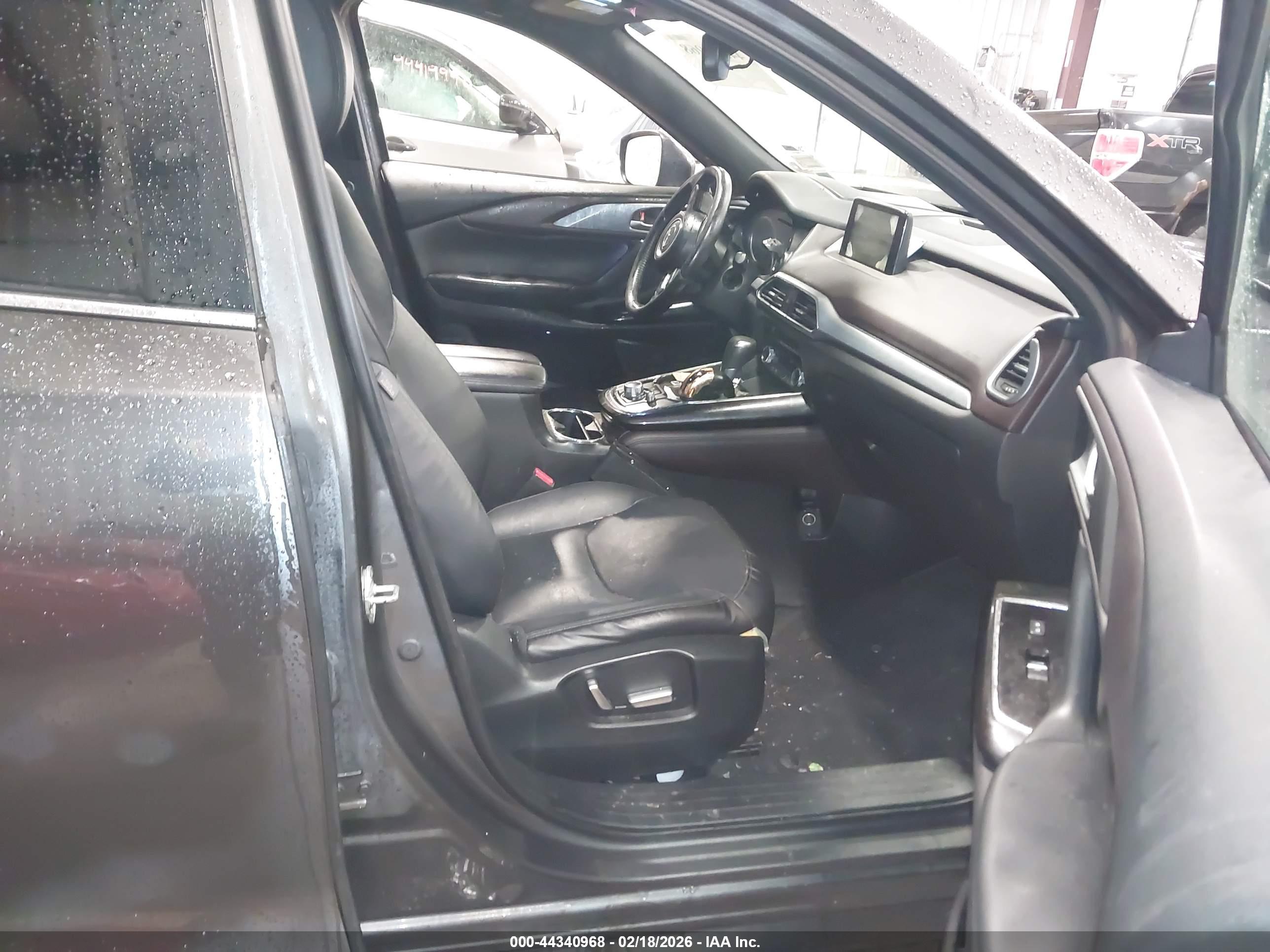 MAZDA CX-9 image 5