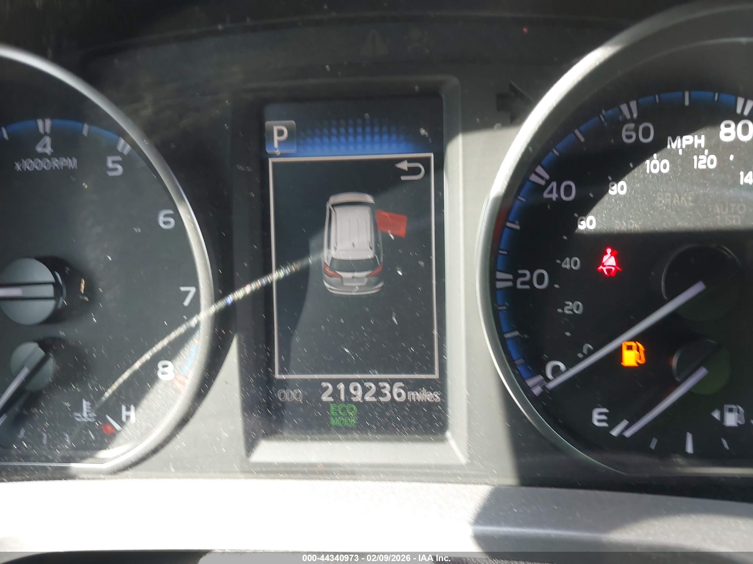 TOYOTA RAV4 image 7