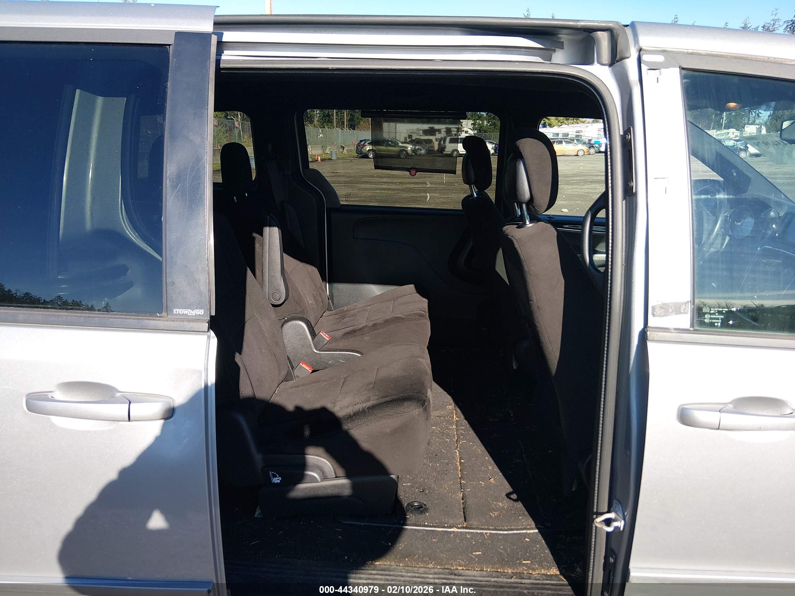 DODGE GRAND image 8