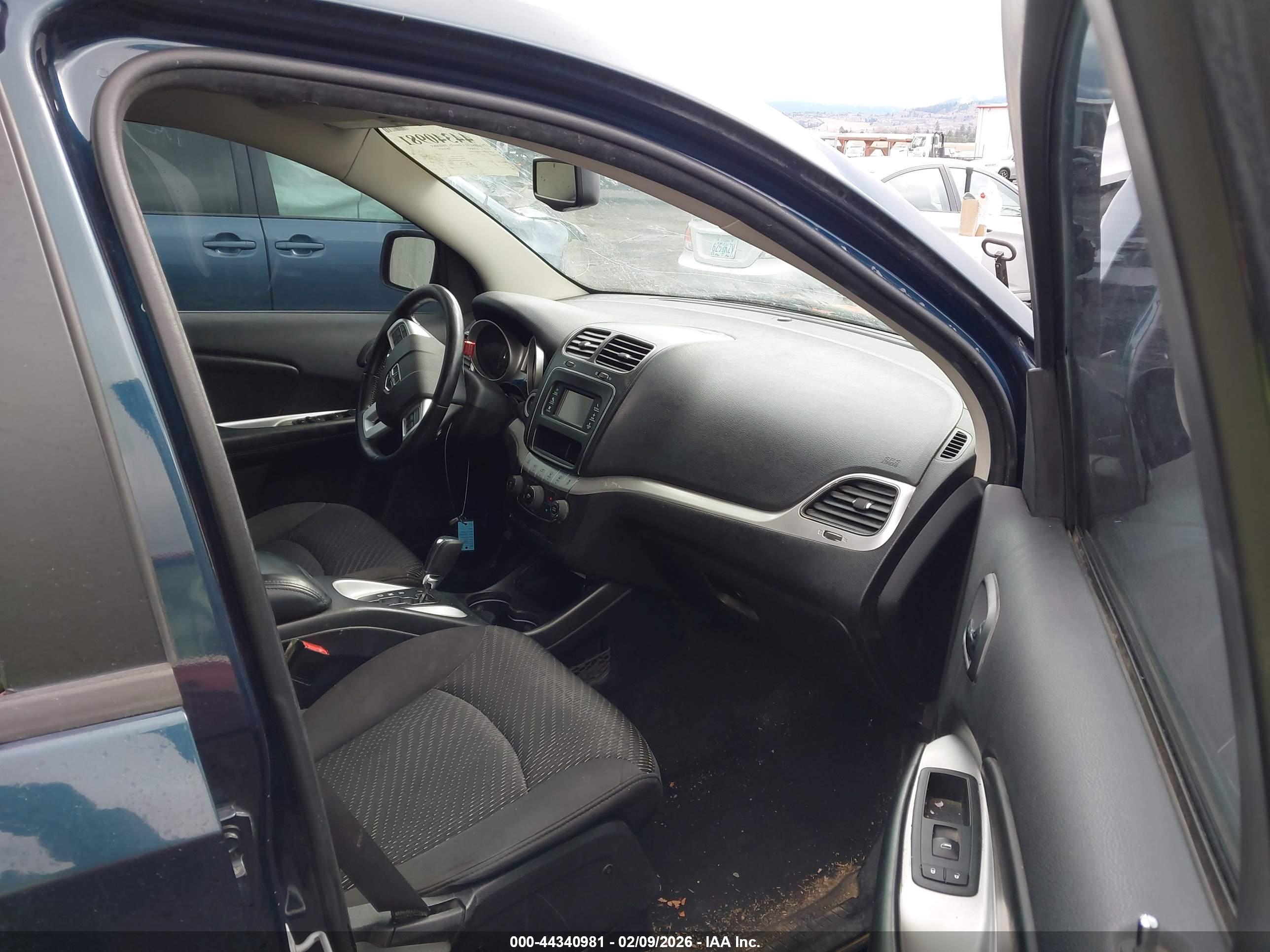 DODGE JOURNEY image 5