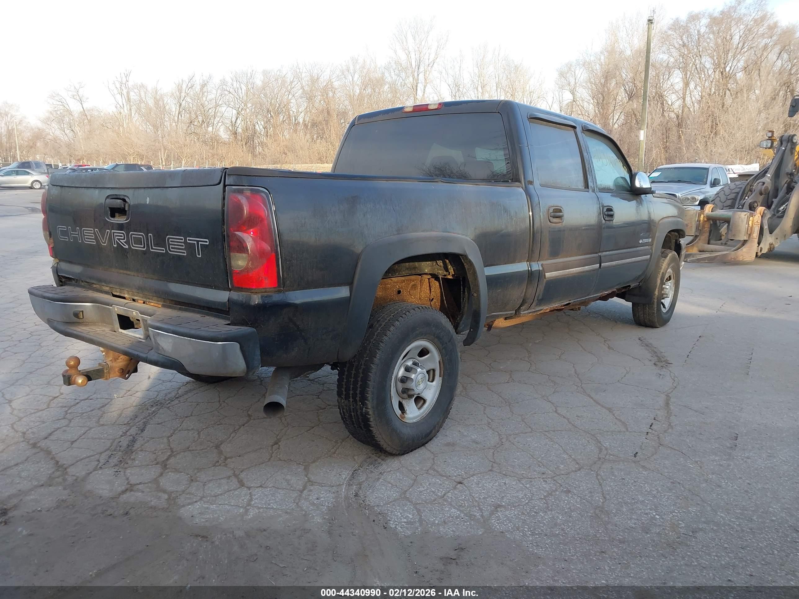 CHEVROLET SILVERADO image 4