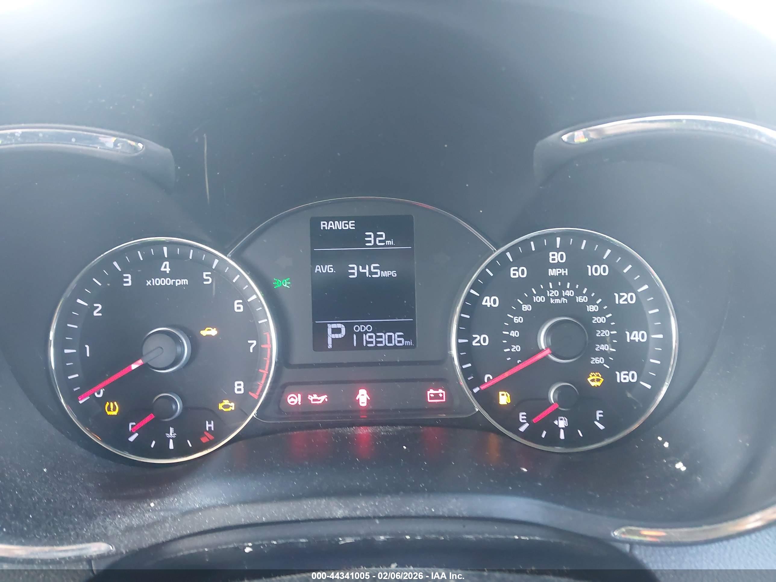 KIA FORTE image 7