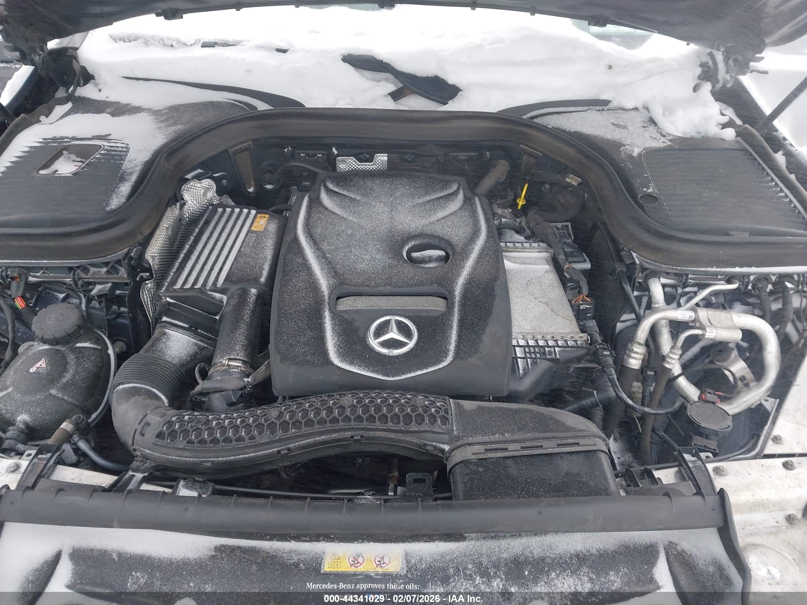 MERCEDES-BENZ GLC image 10