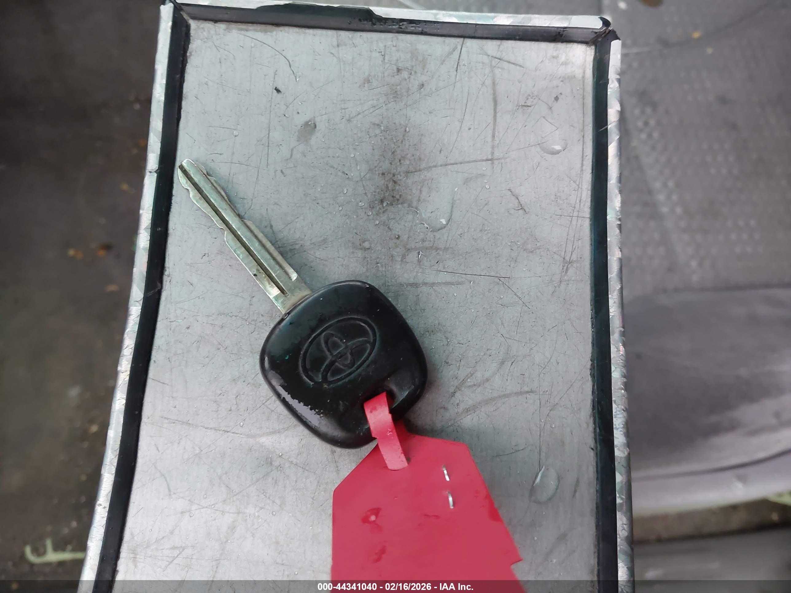 TOYOTA 4RUNNER image 11