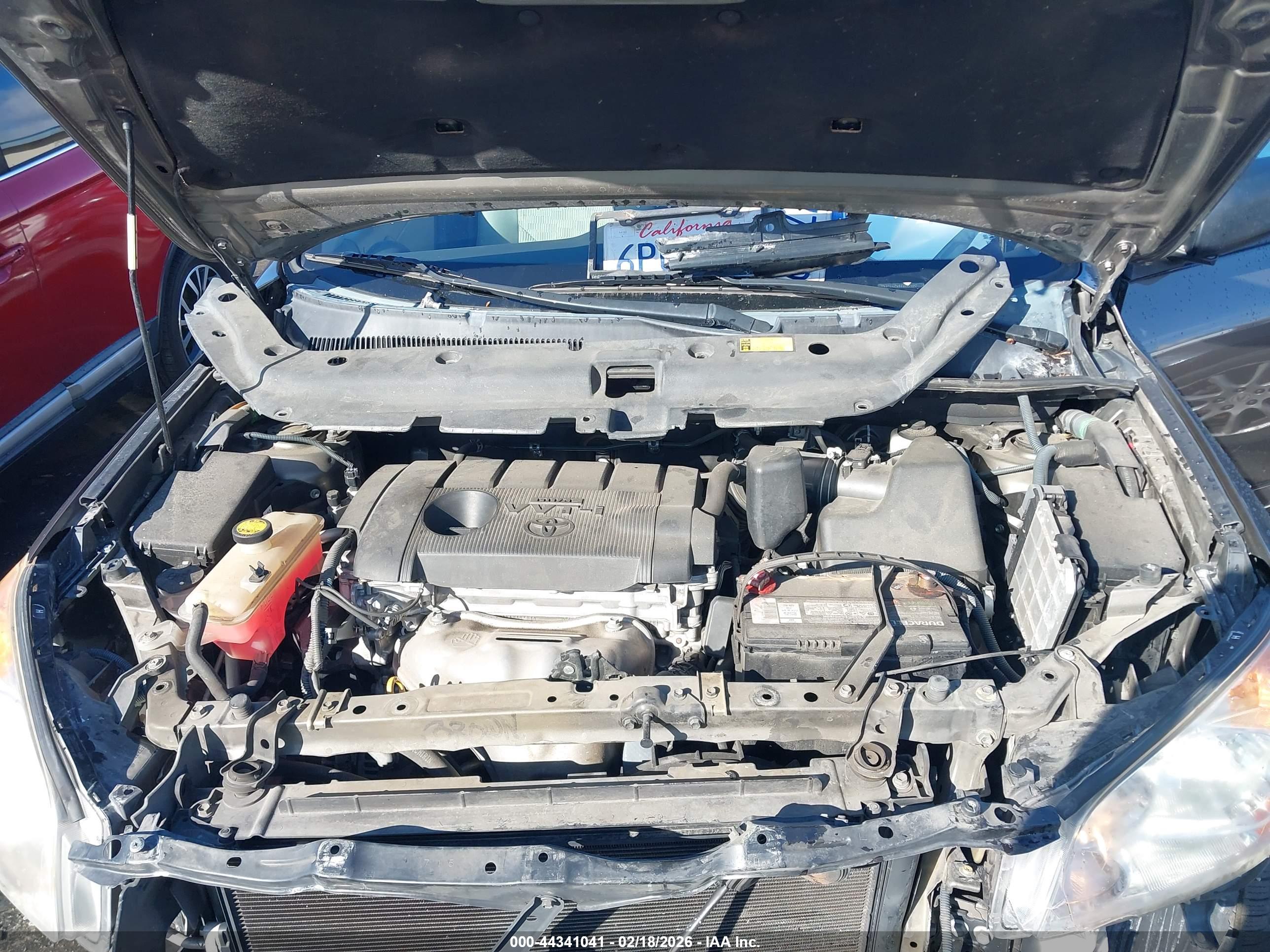TOYOTA RAV4 image 10
