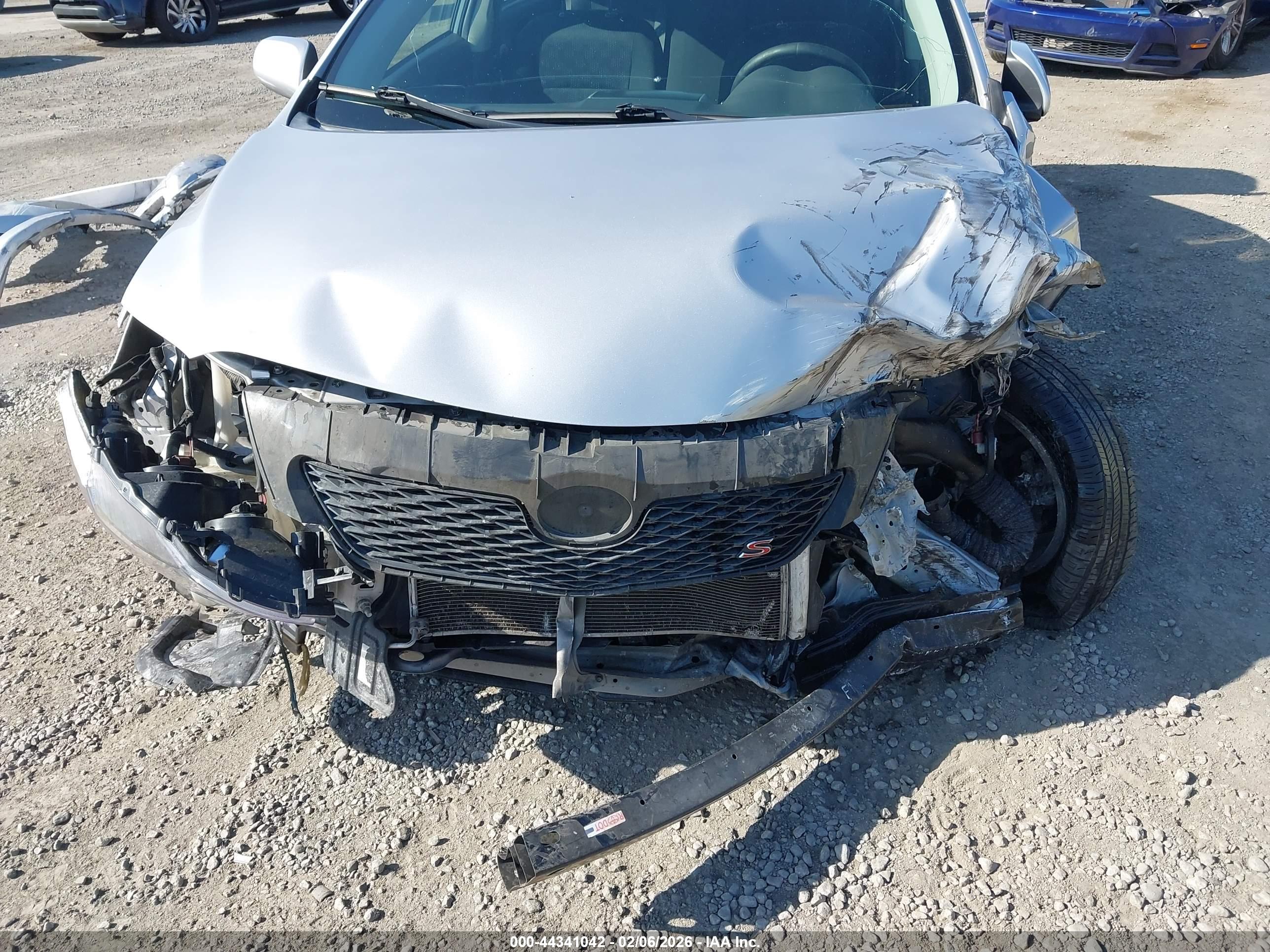 TOYOTA COROLLA image 6