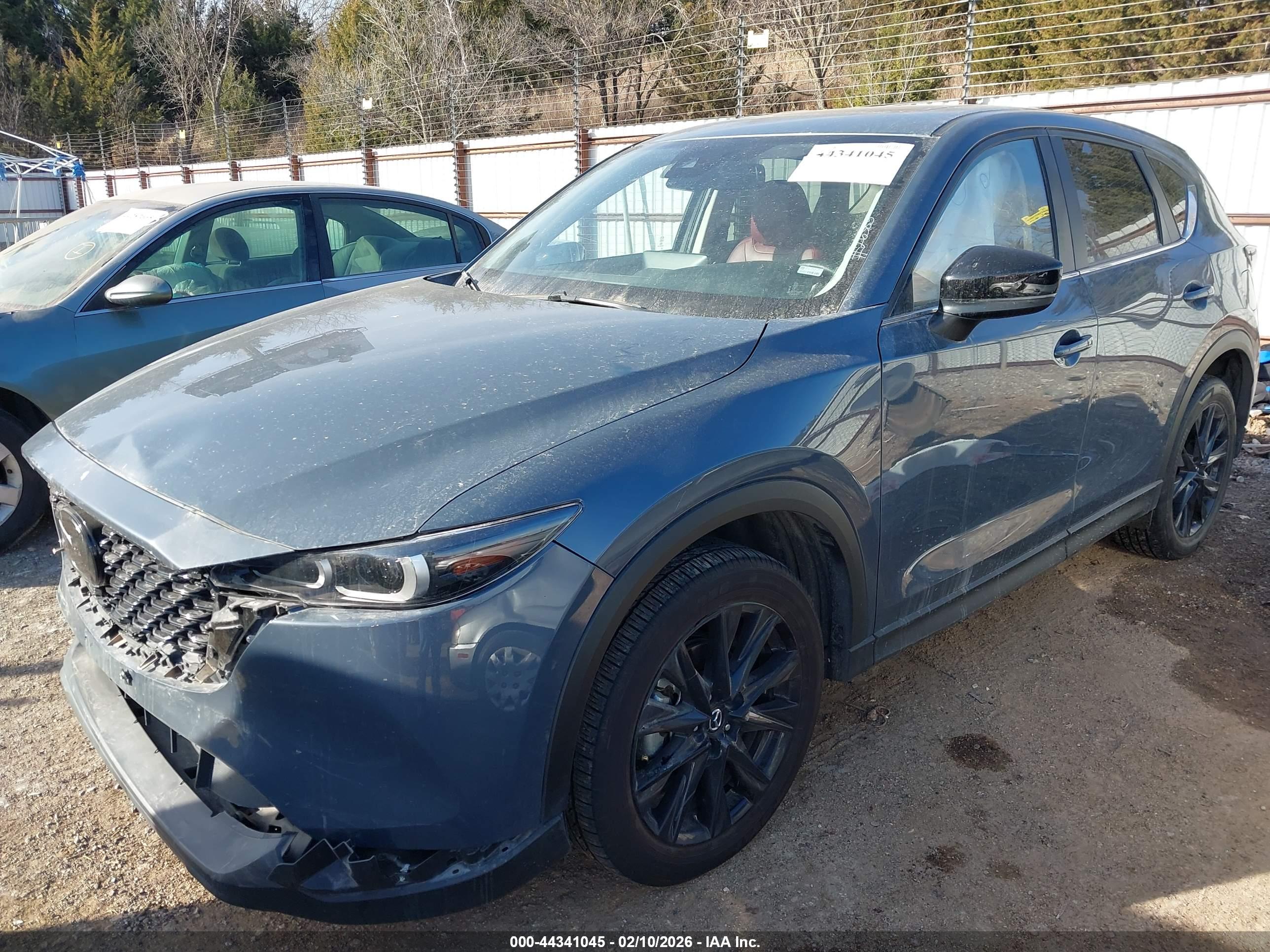 MAZDA CX-5 image 2
