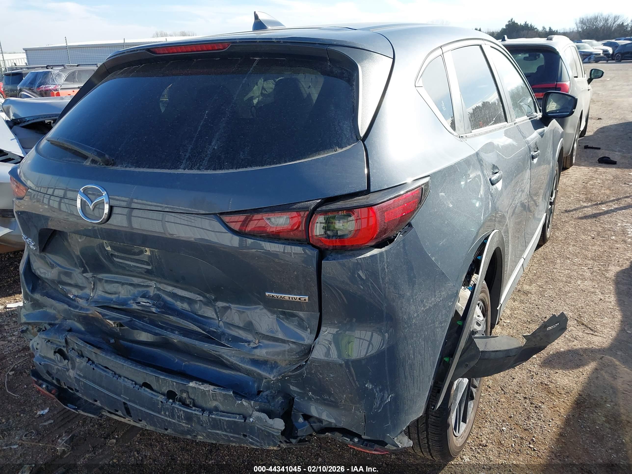 MAZDA CX-5 image 4