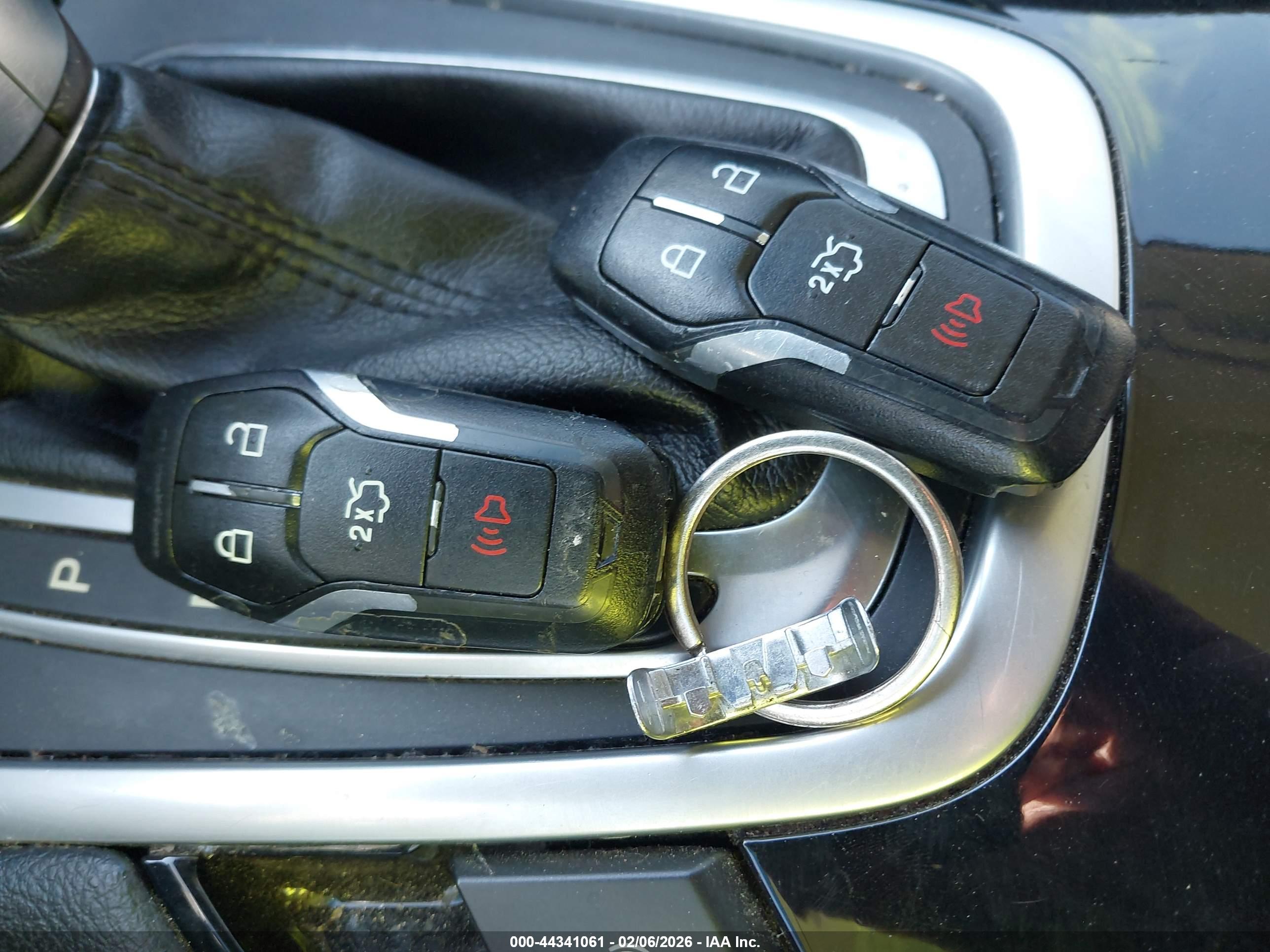 FORD EDGE image 11