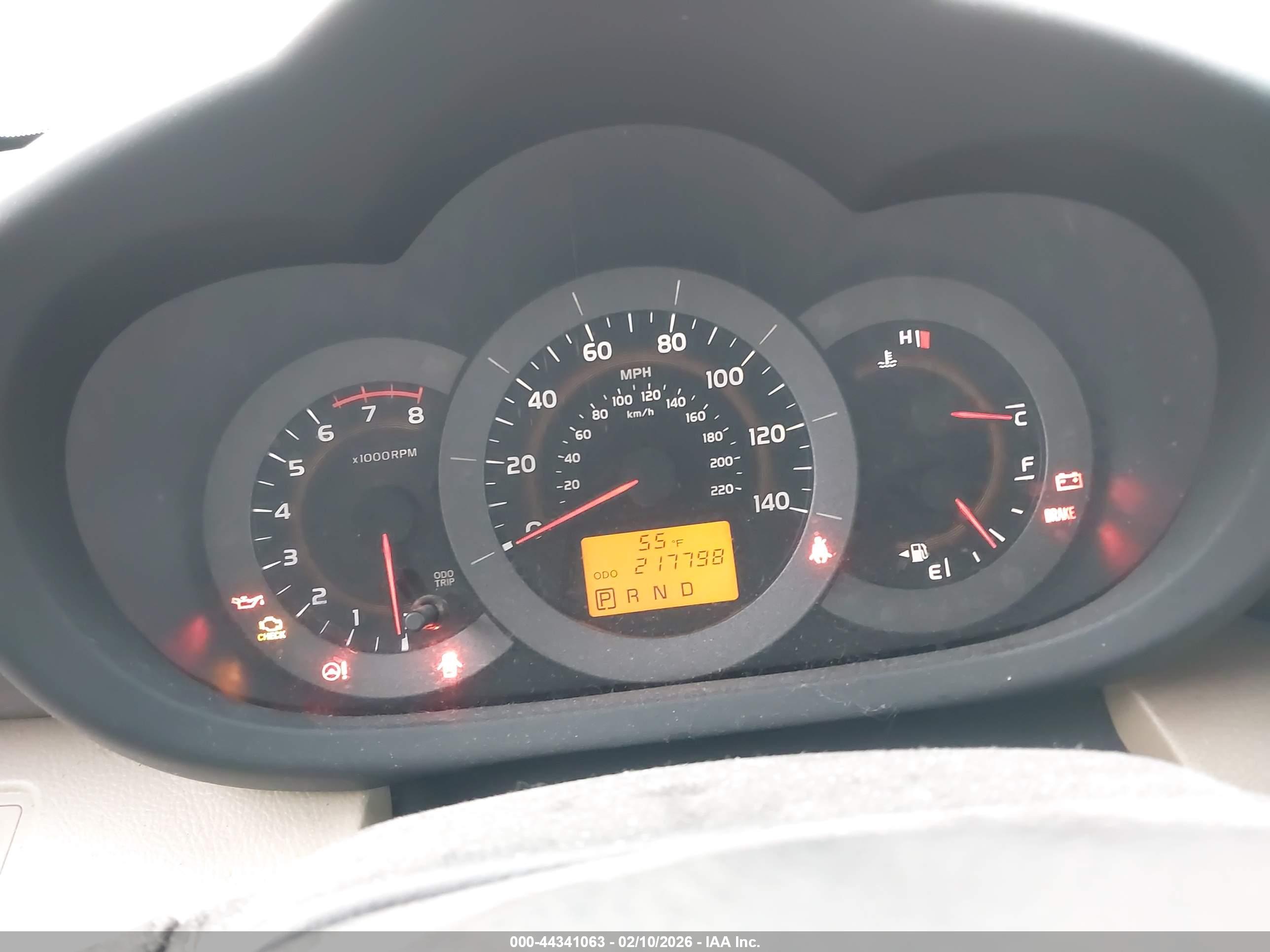 TOYOTA RAV4 image 7