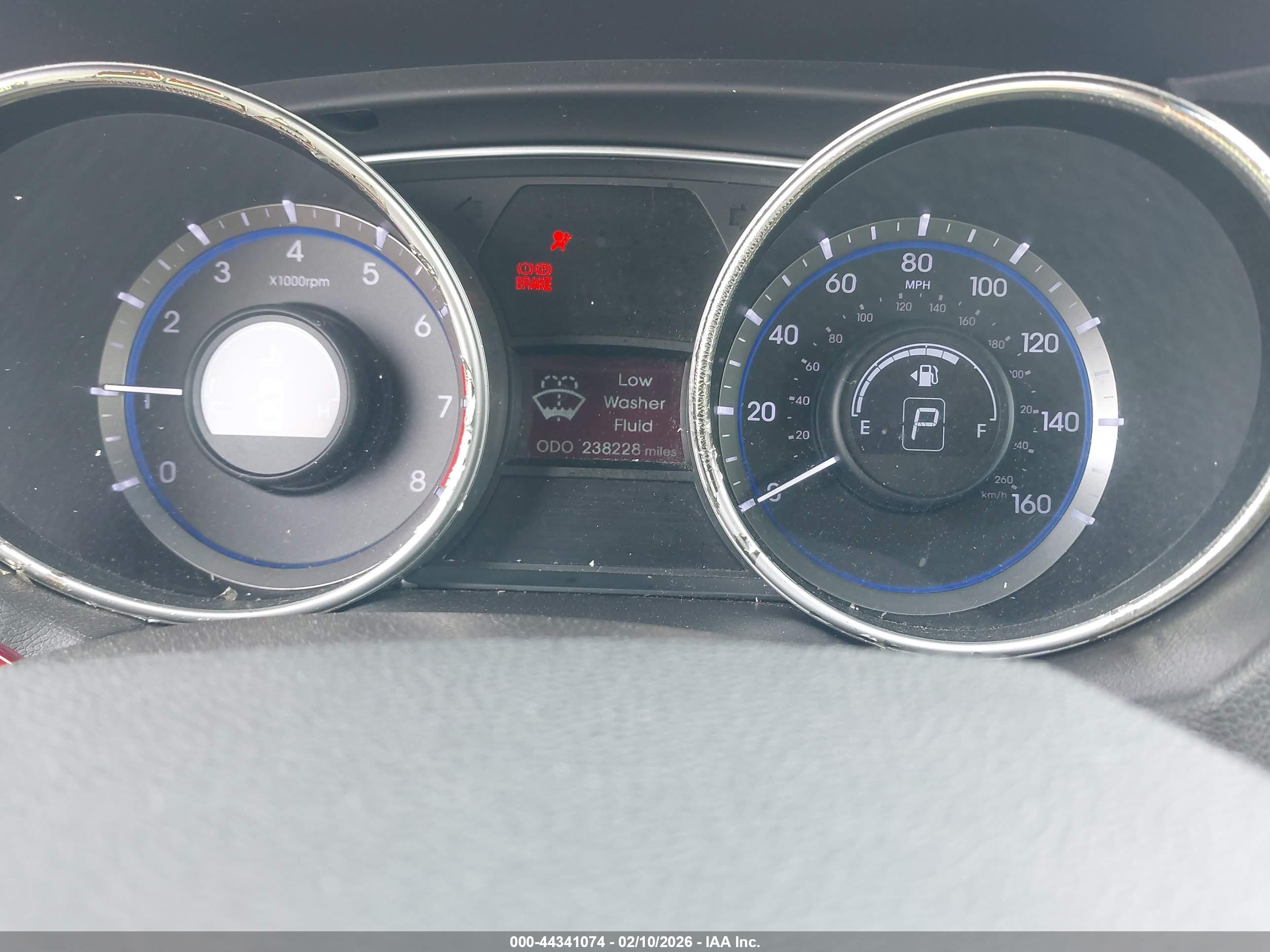 HYUNDAI SONATA image 7