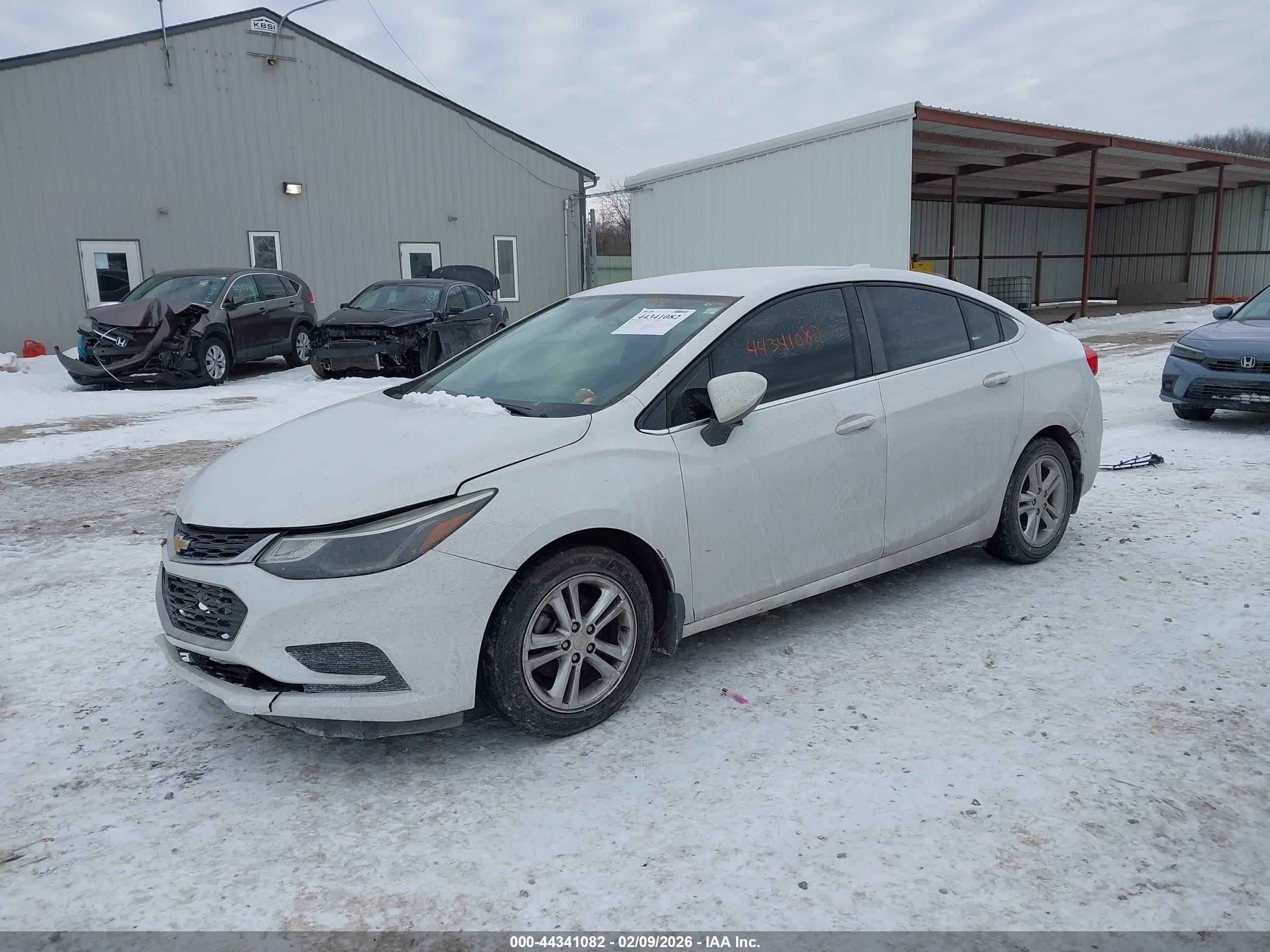 CHEVROLET CRUZE image 2