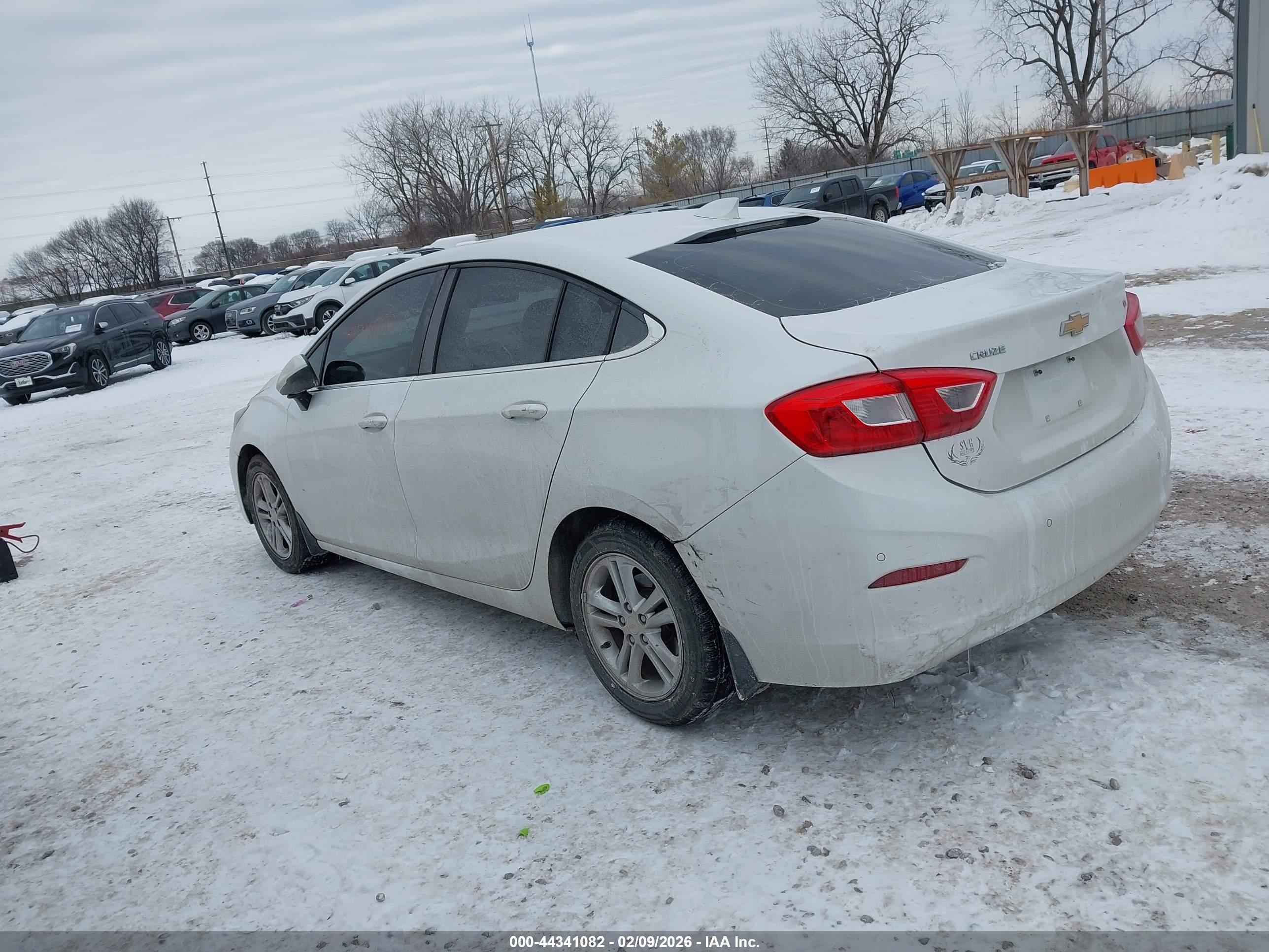 CHEVROLET CRUZE image 3