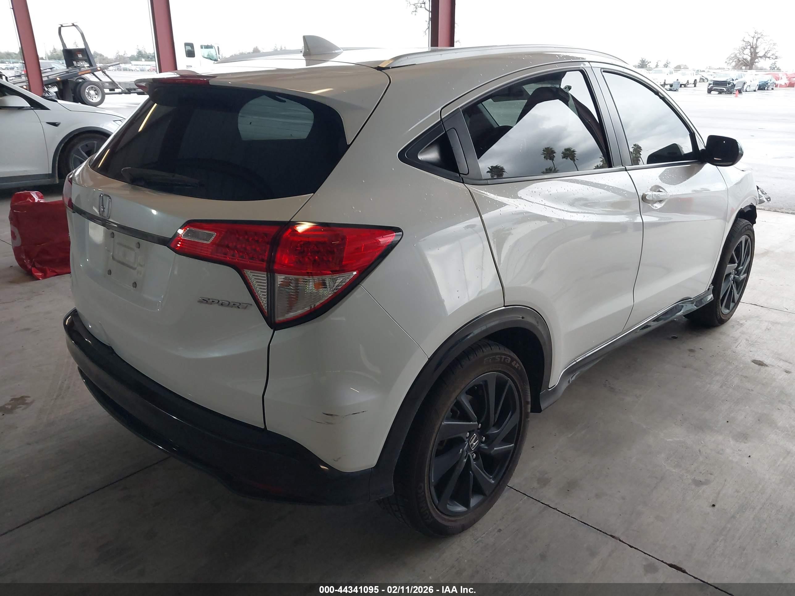 HONDA HR-V image 4