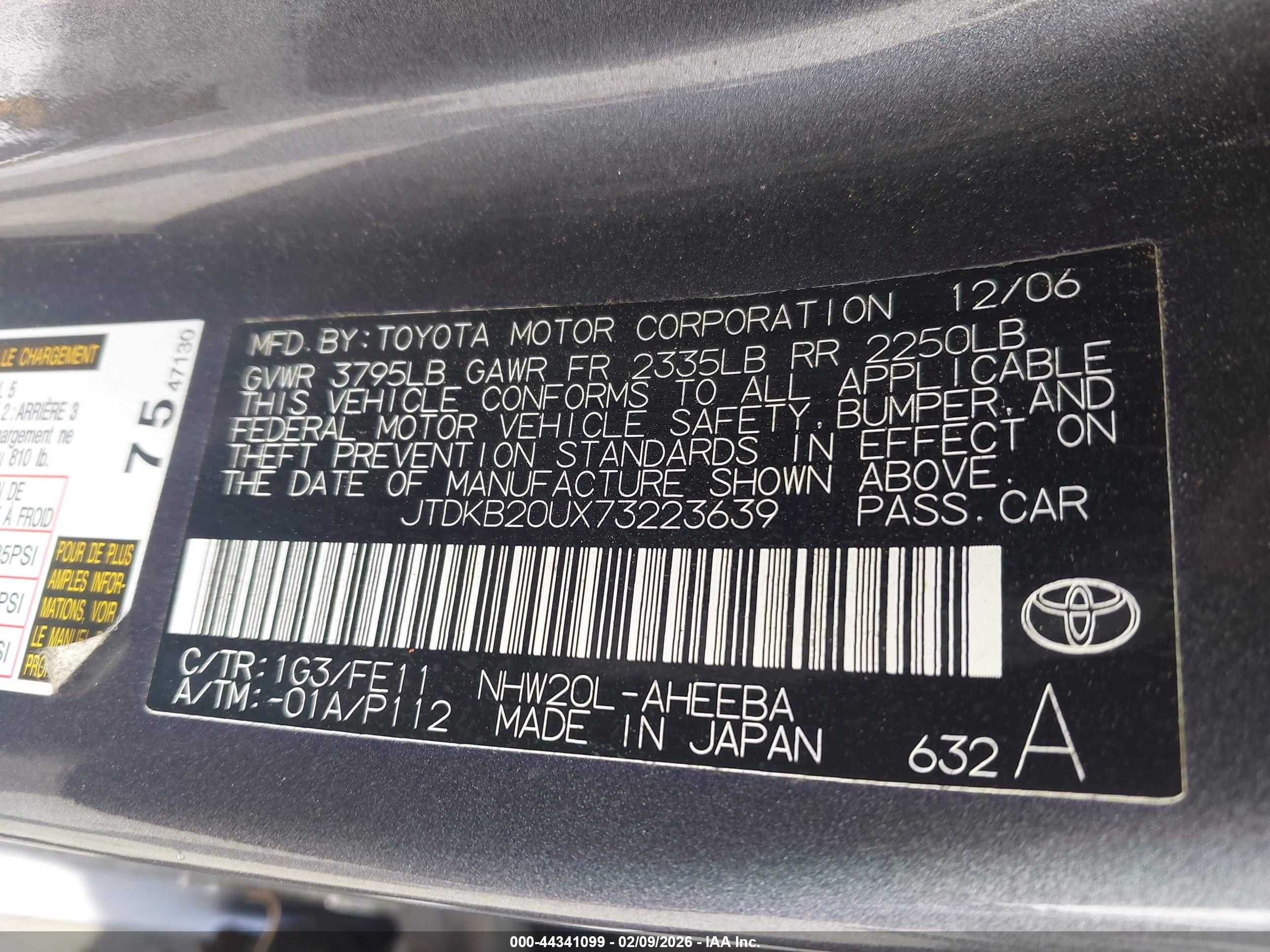 TOYOTA PRIUS image 9