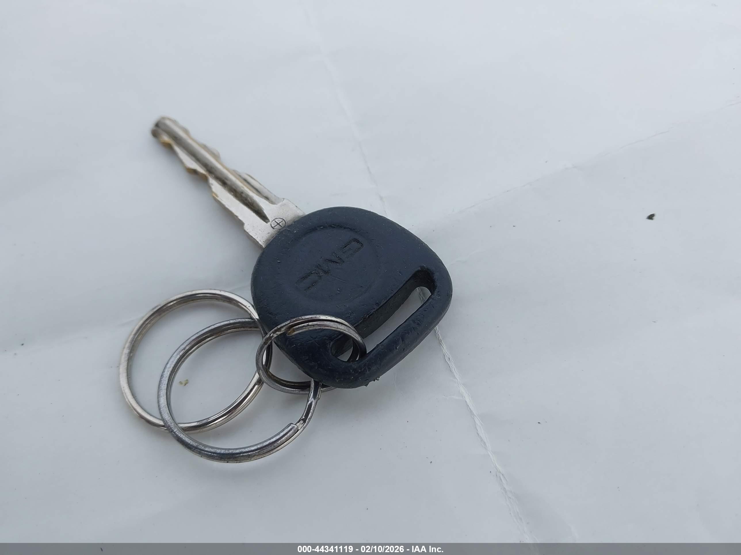 GMC YUKON image 11